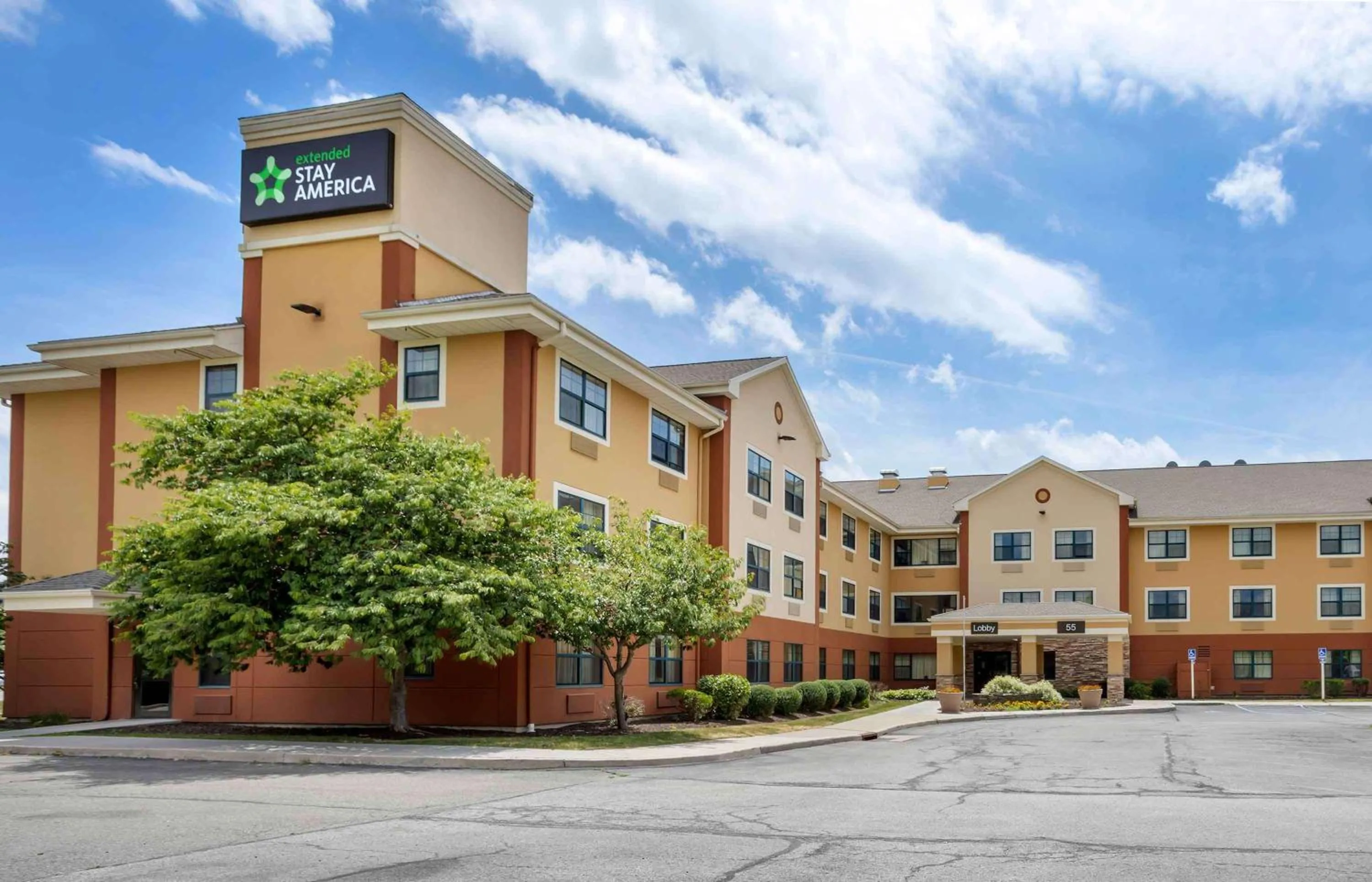 Property building in Extended Stay America Suites - Fishkill - Westage Center