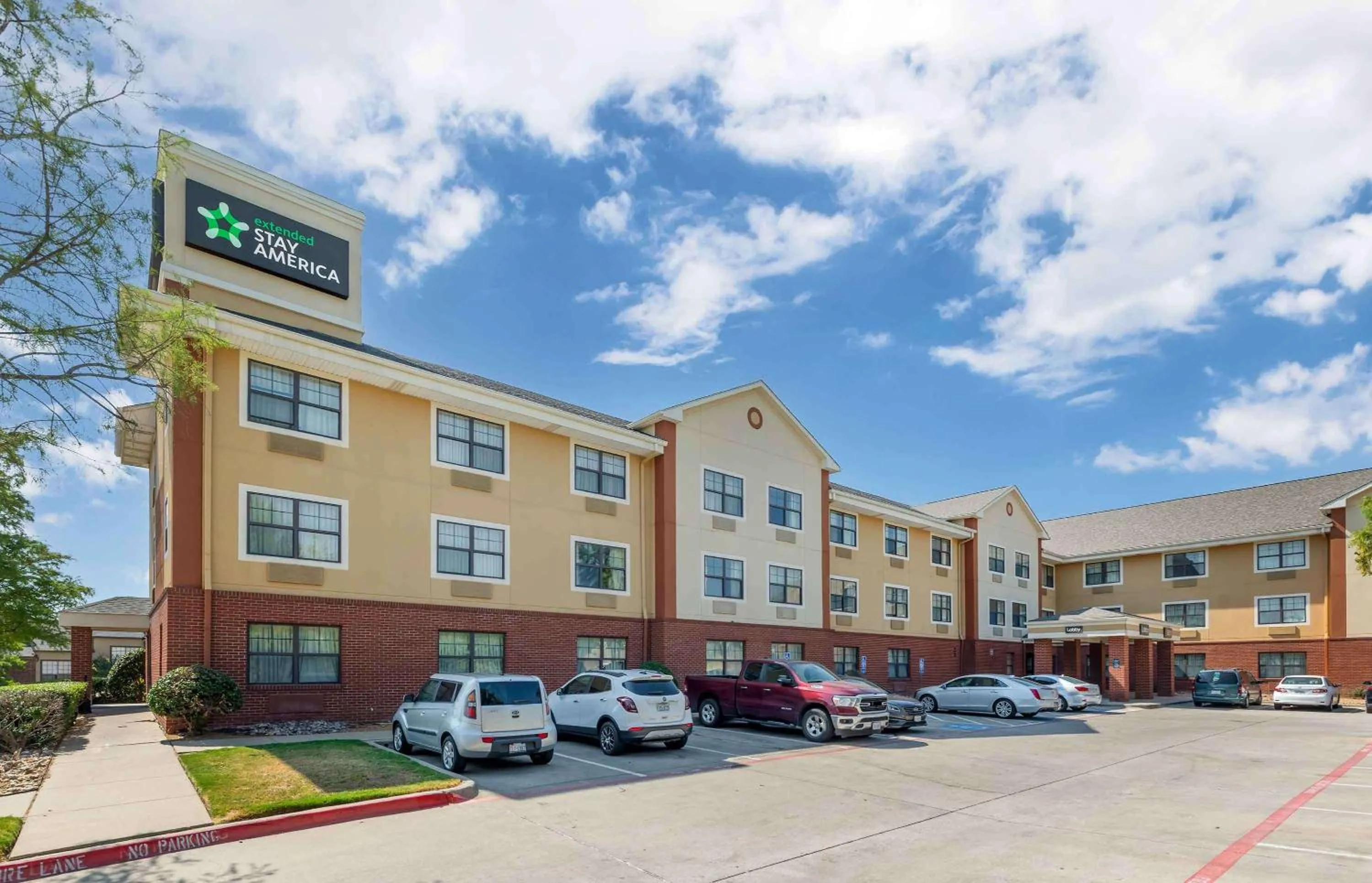 Property building in Extended Stay America Suites - Fort Worth - City View