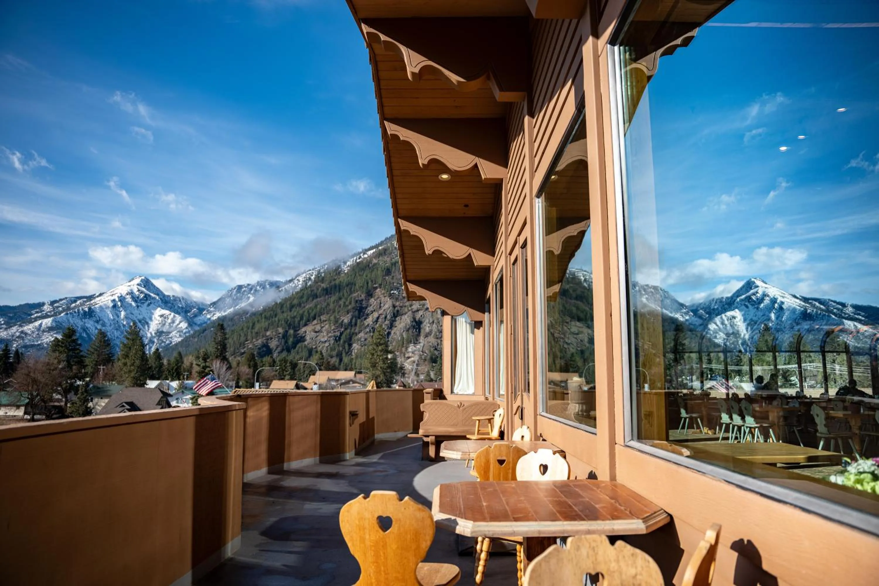 Mountain view in Enzian Inn