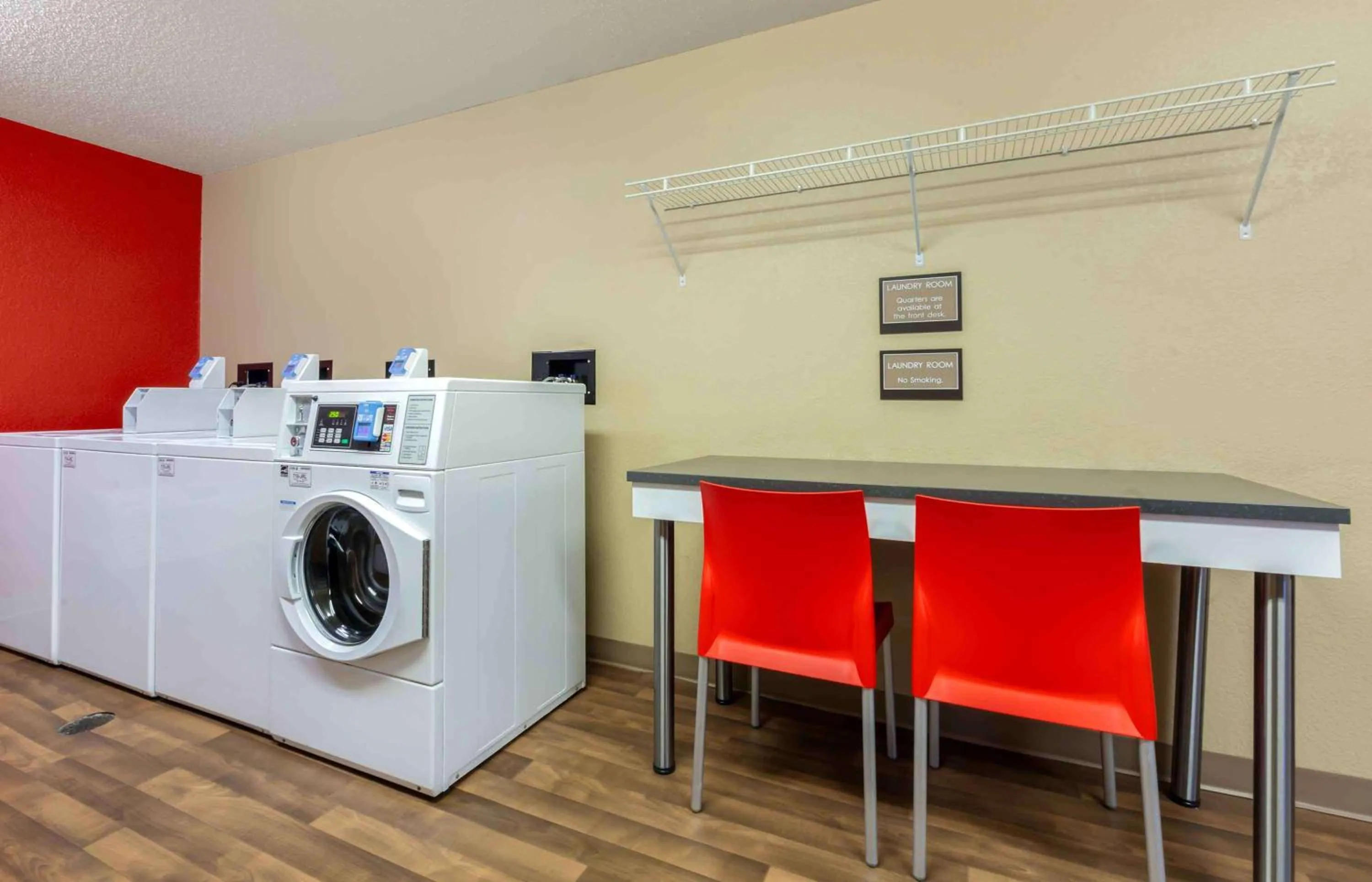 Property building in Extended Stay America Suites - Rockford - I-90