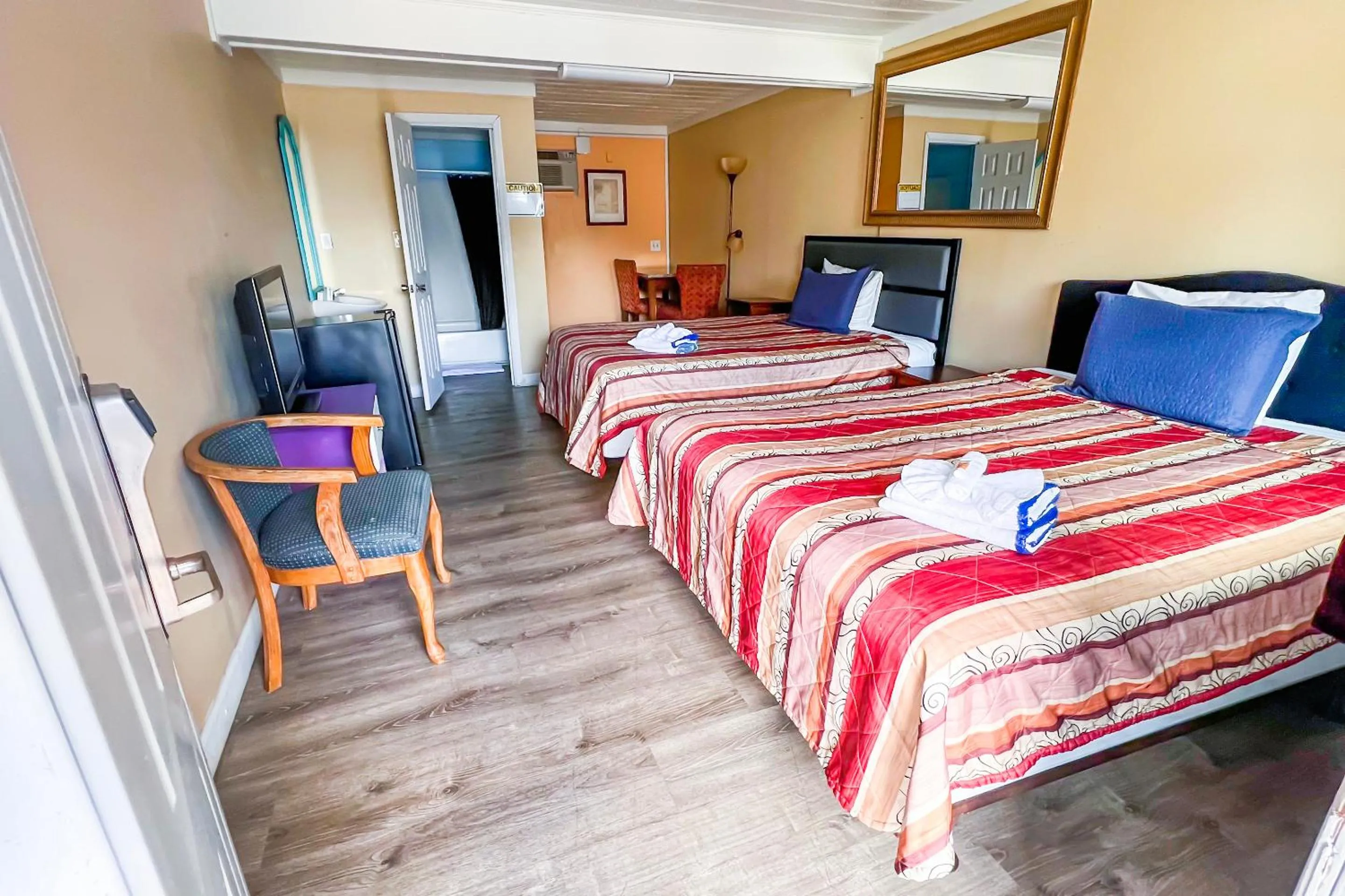 Bedroom in Crepe Myrtle by OYO