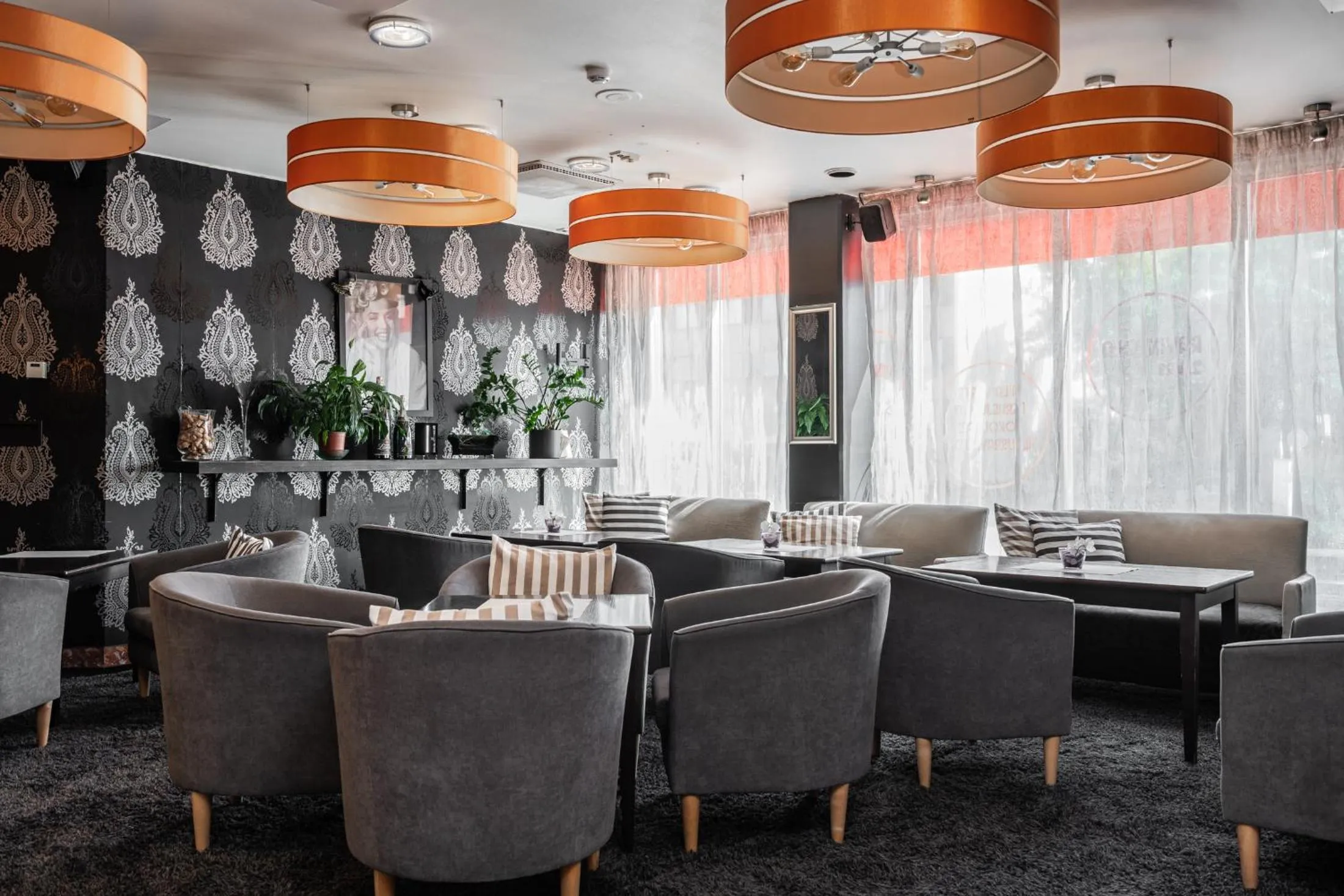 Lounge or bar in Teatterihotelli Riihimäki