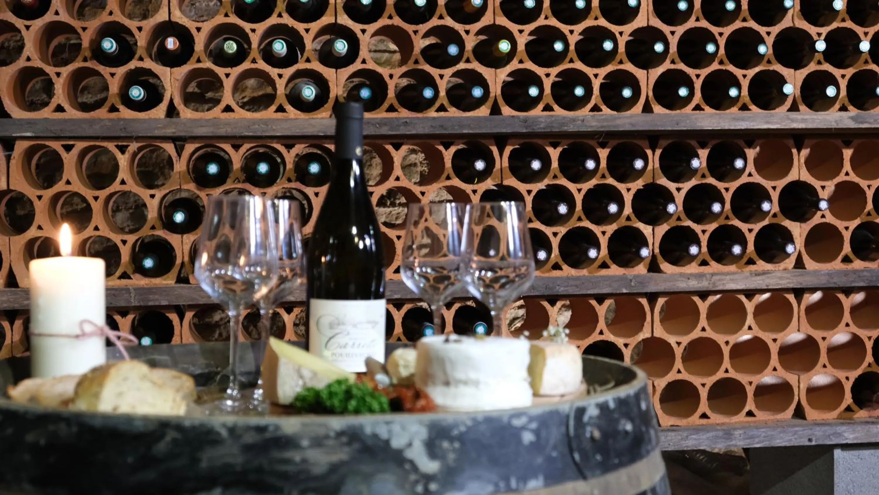 Breakfast in Tomette Singulière