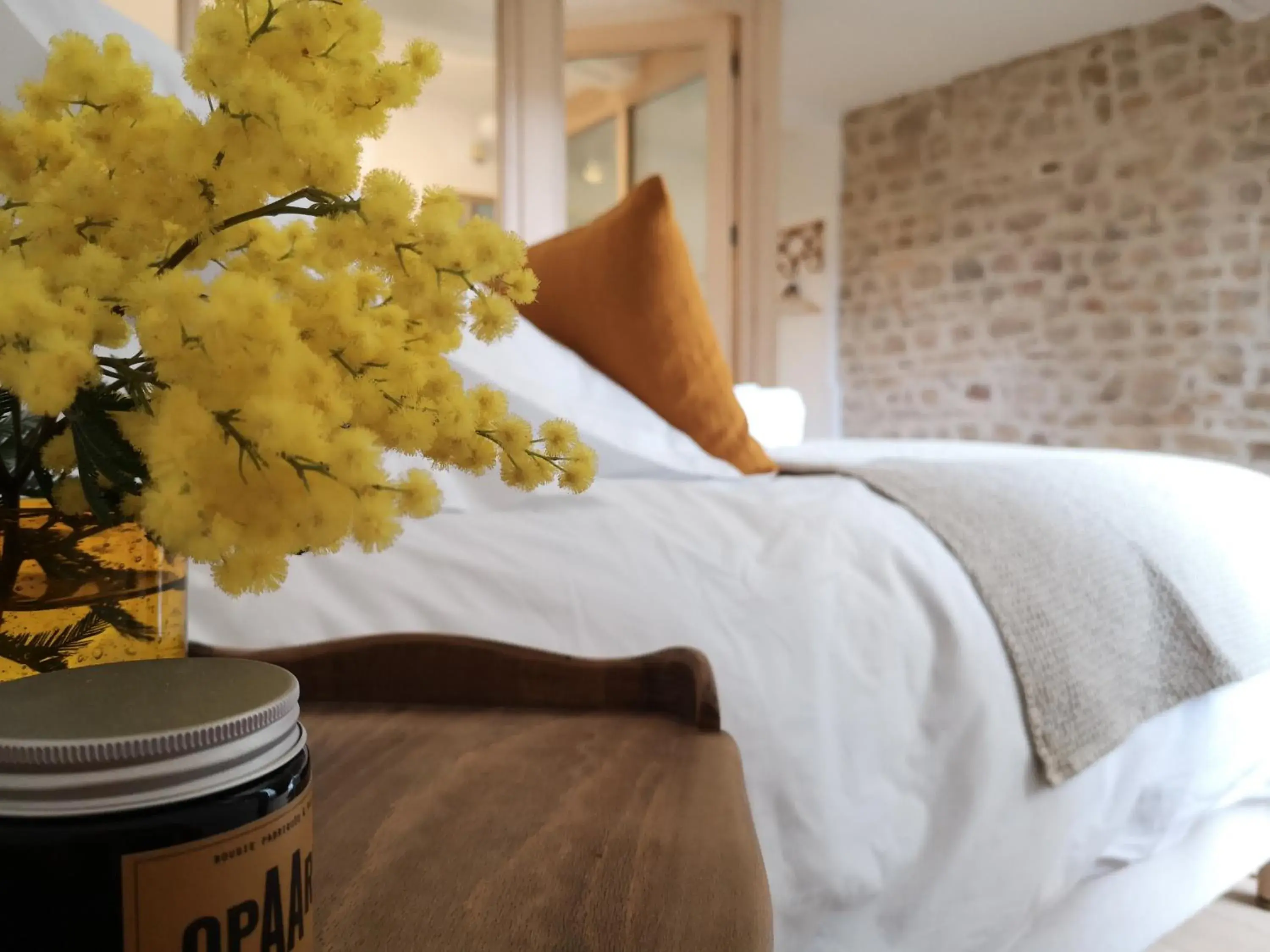 Double Room in Tomette Singulière Double Room in Tomette Singulière