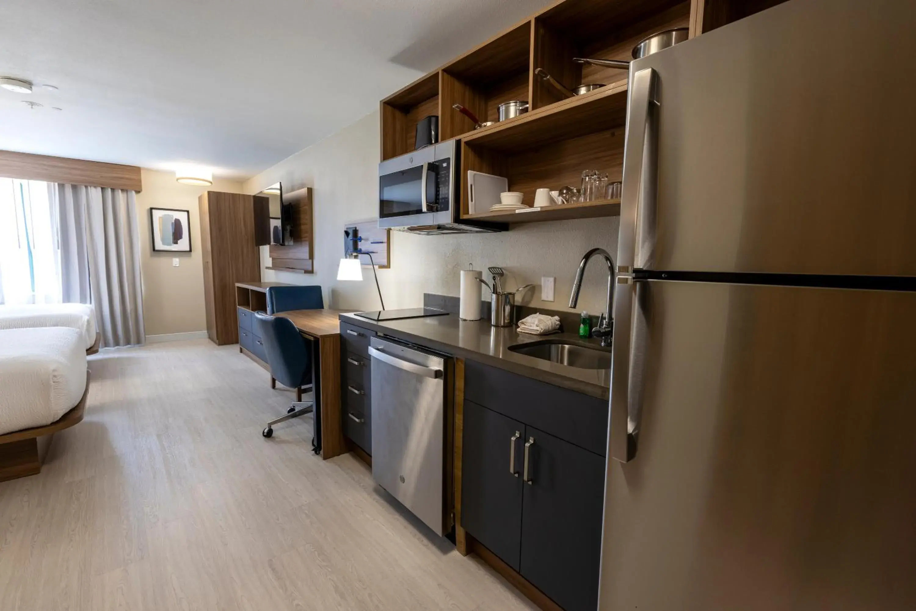 Queen Studio - Kitchenette - Non-Smoking in Sonesta ES Suites Lafayette Airport Extended Stay Queen Studio - Kitchenette - Non-Smoking in Sonesta ES Suites Lafayette Airport Extended Stay