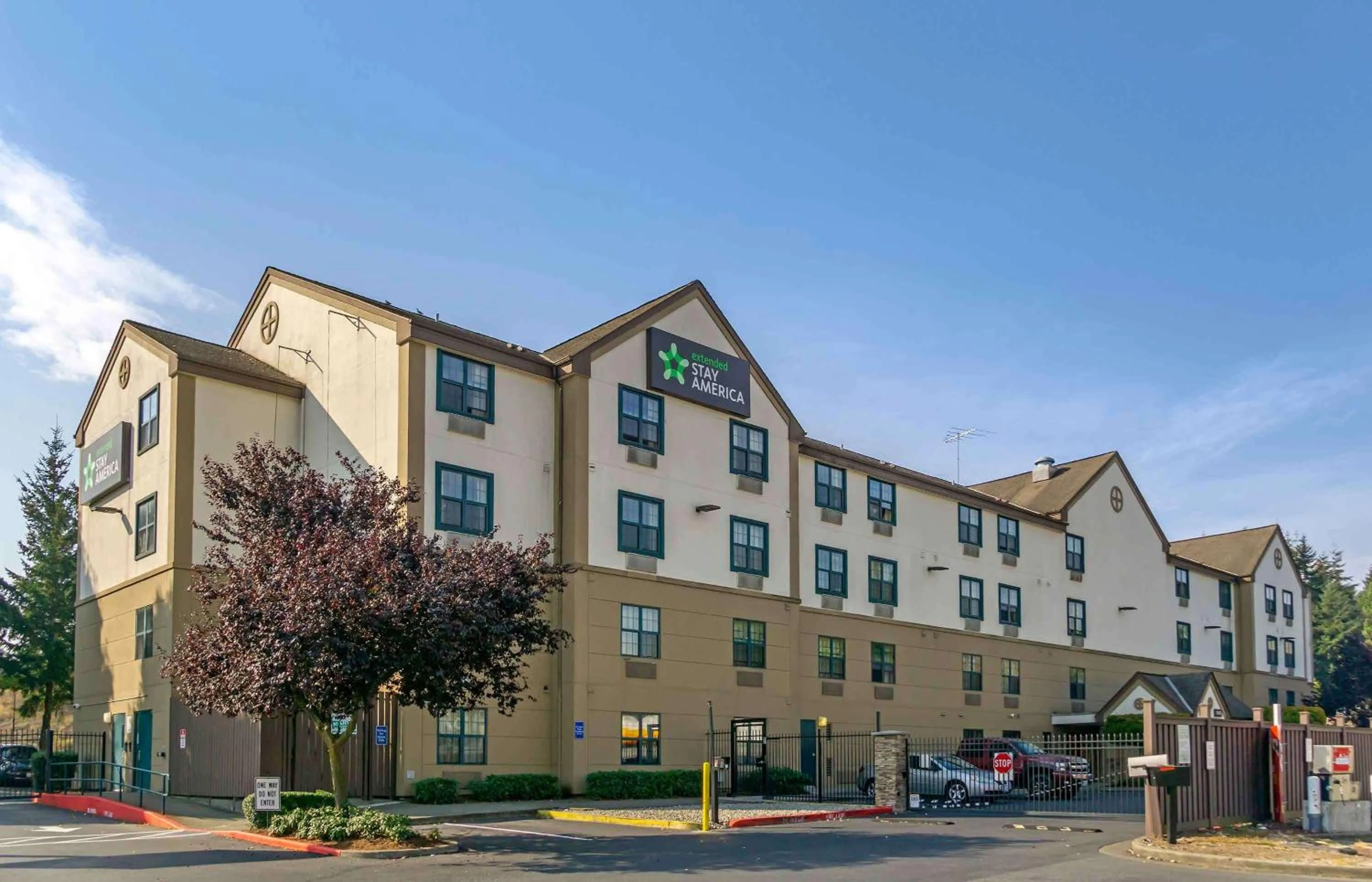 Property building in Extended Stay America Suites - Seattle - Everett - North