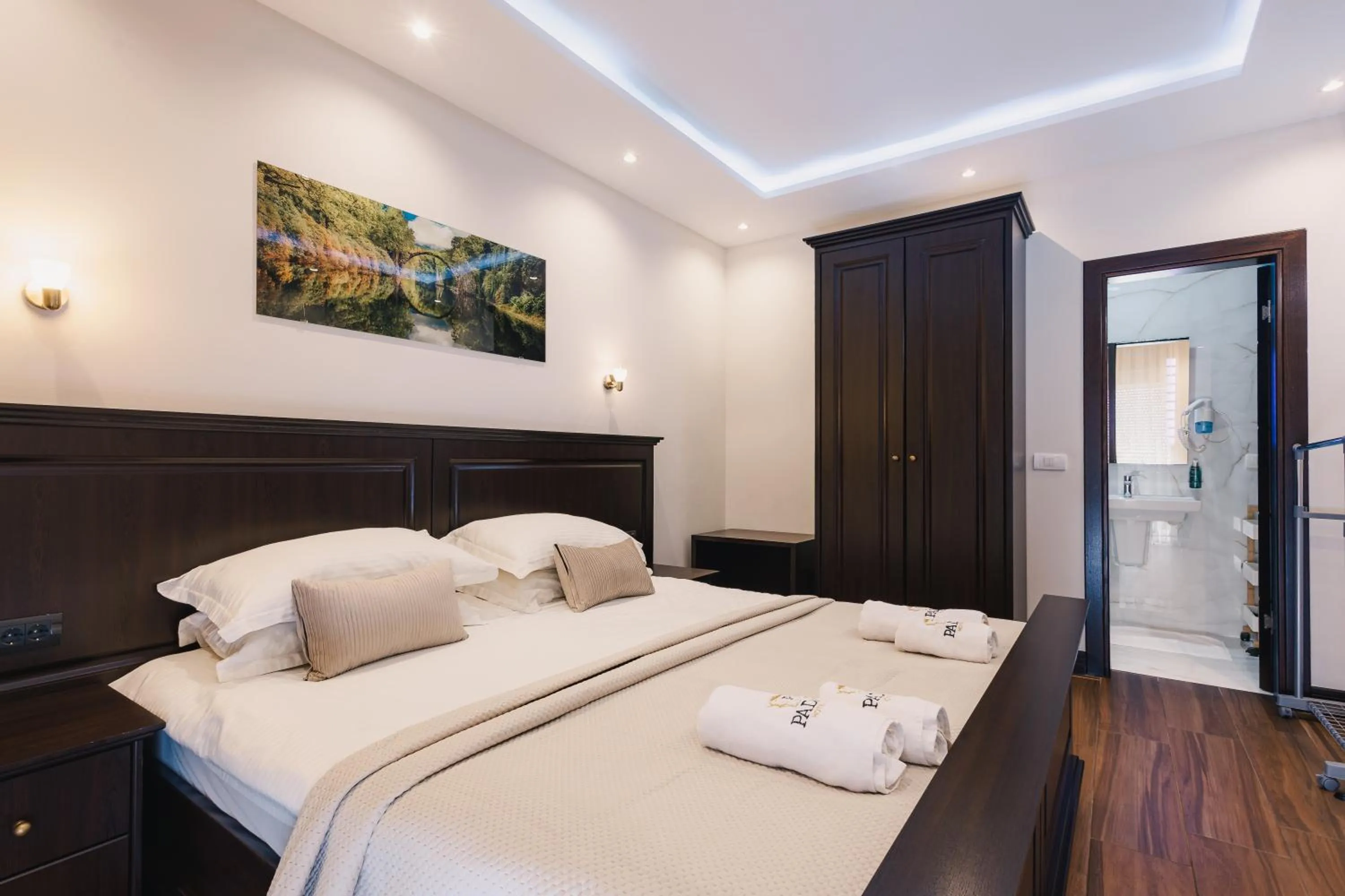 Bed in Padam Hotel & SPA