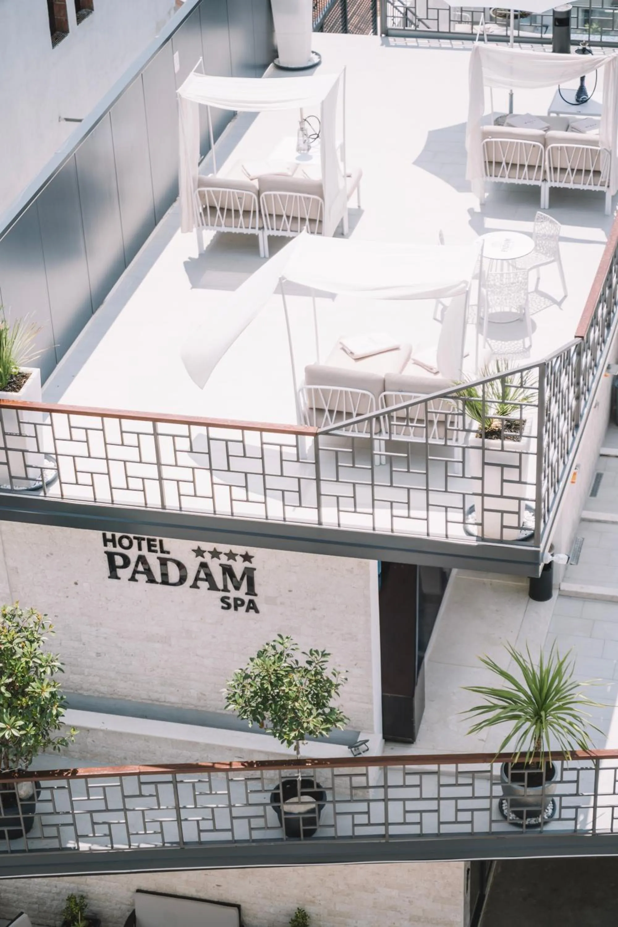 Padam Hotel & SPA
