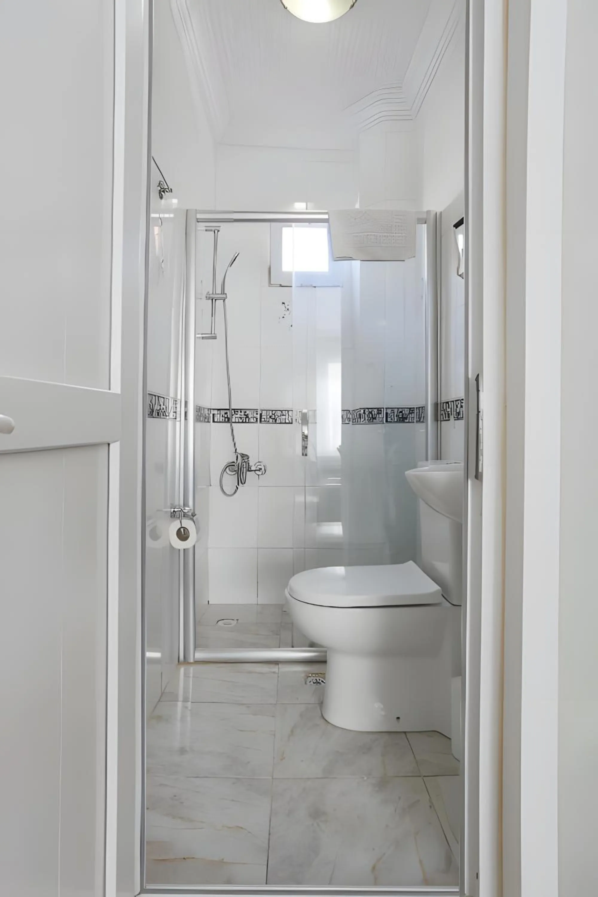 Shower in Sofia Corner Hotel