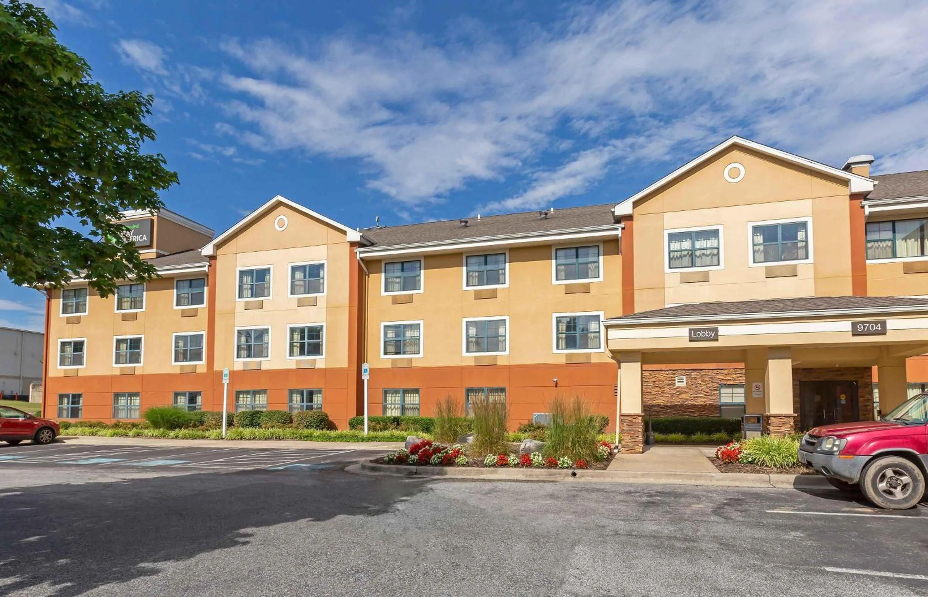 Property building in Extended Stay America Suites - Baltimore - Timonium