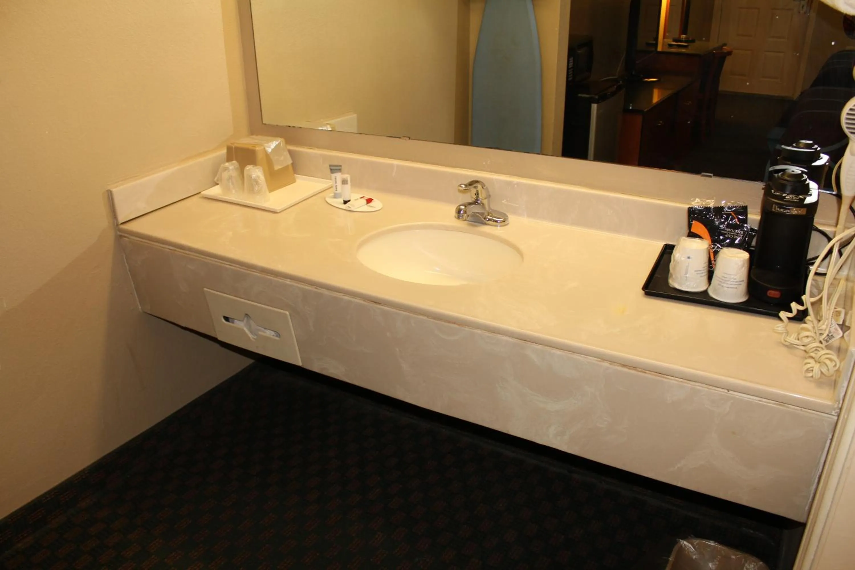 Bathroom in Super 8 by Wyndham Bossier City/Shreveport Area