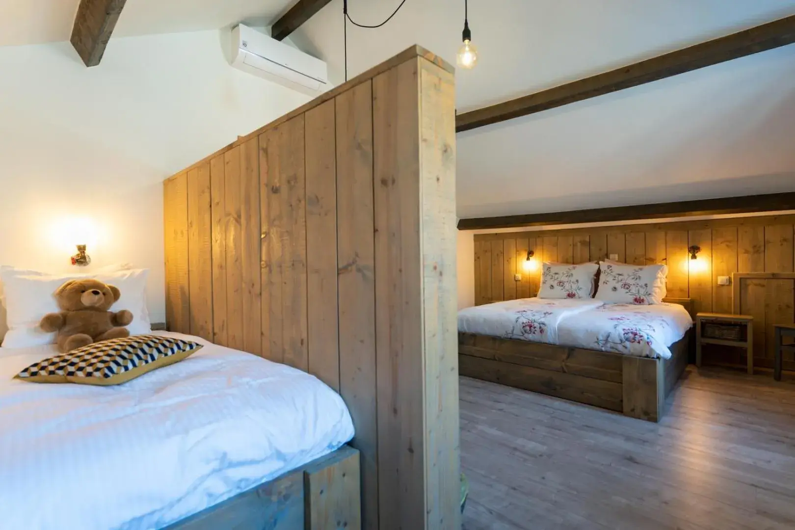 Luxury Quadruple Room in Bed & Breakfast 't Vèèrke Luxury Quadruple Room in Bed & Breakfast 't Vèèrke