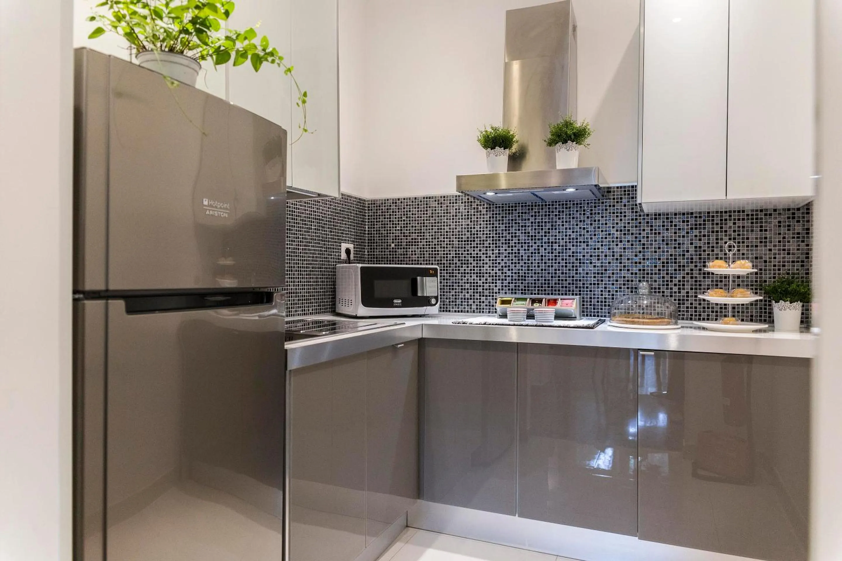 Kitchen or kitchenette in Dulcis In Vatican b&b