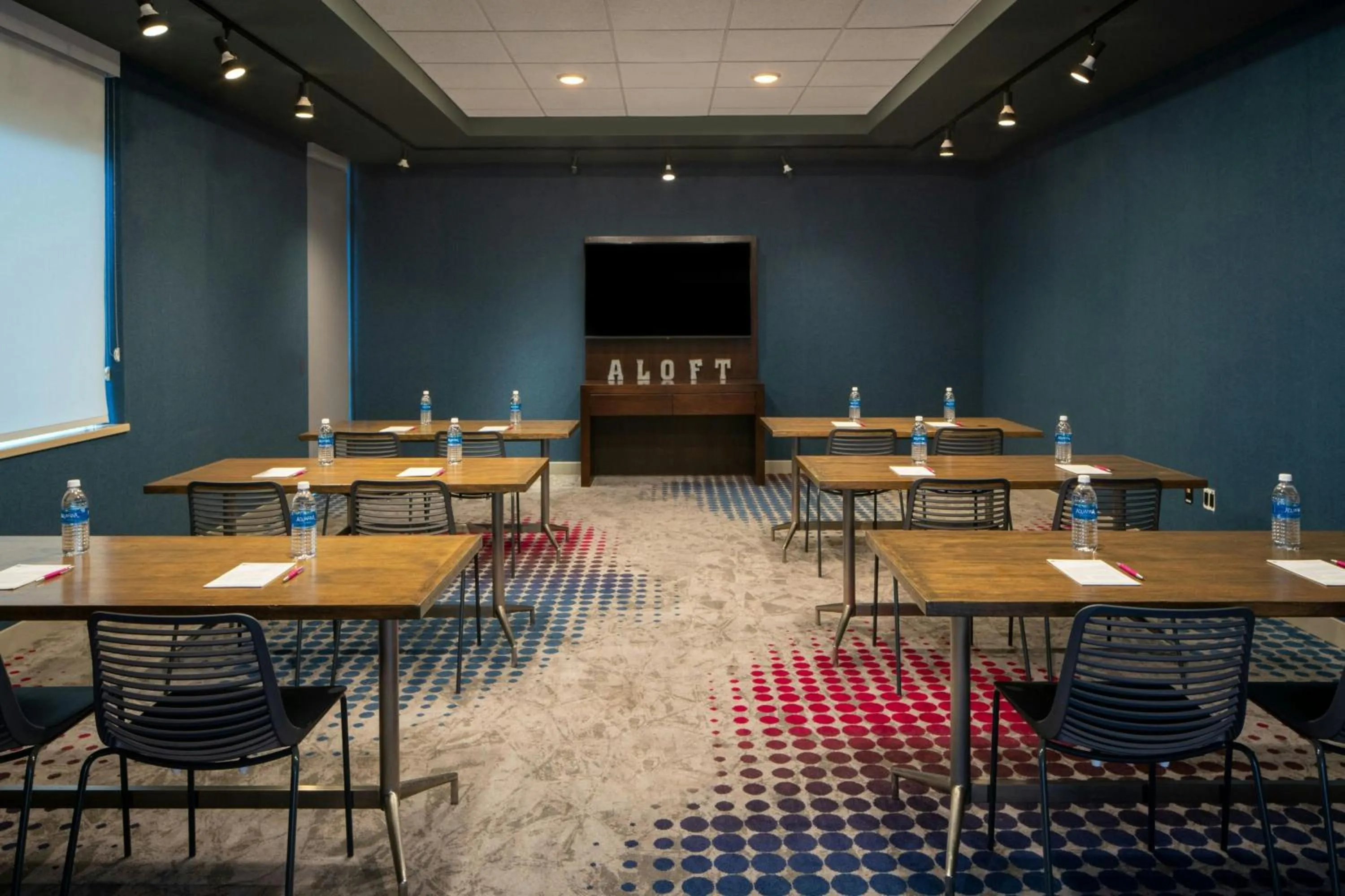 Meeting/conference room in aloft Green Bay