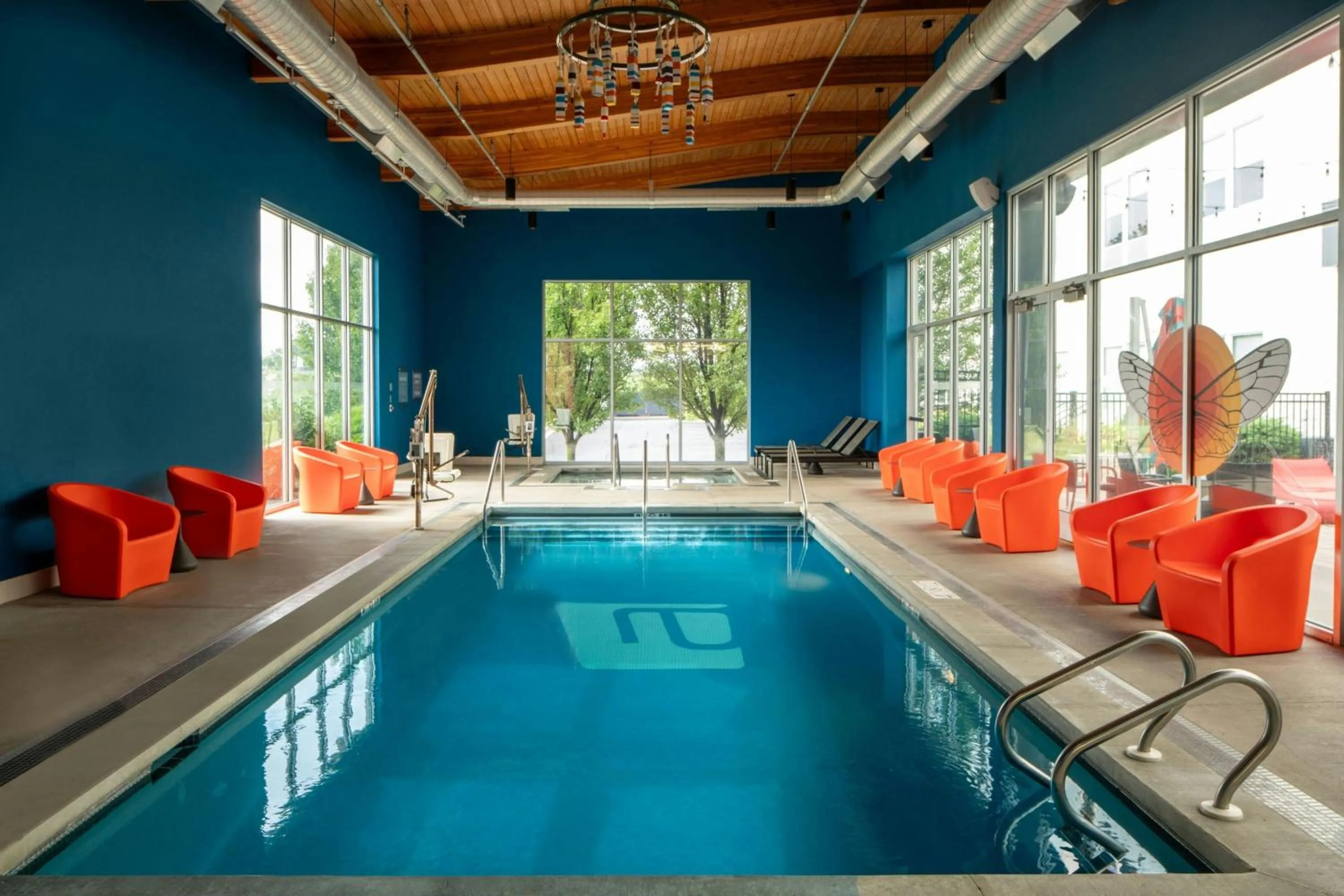 Swimming pool in aloft Green Bay