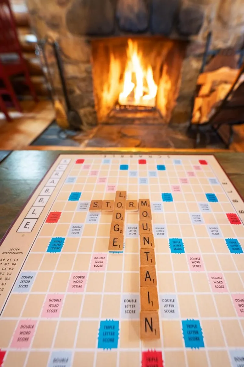 Decorative detail in Storm Mountain Lodge & Cabins