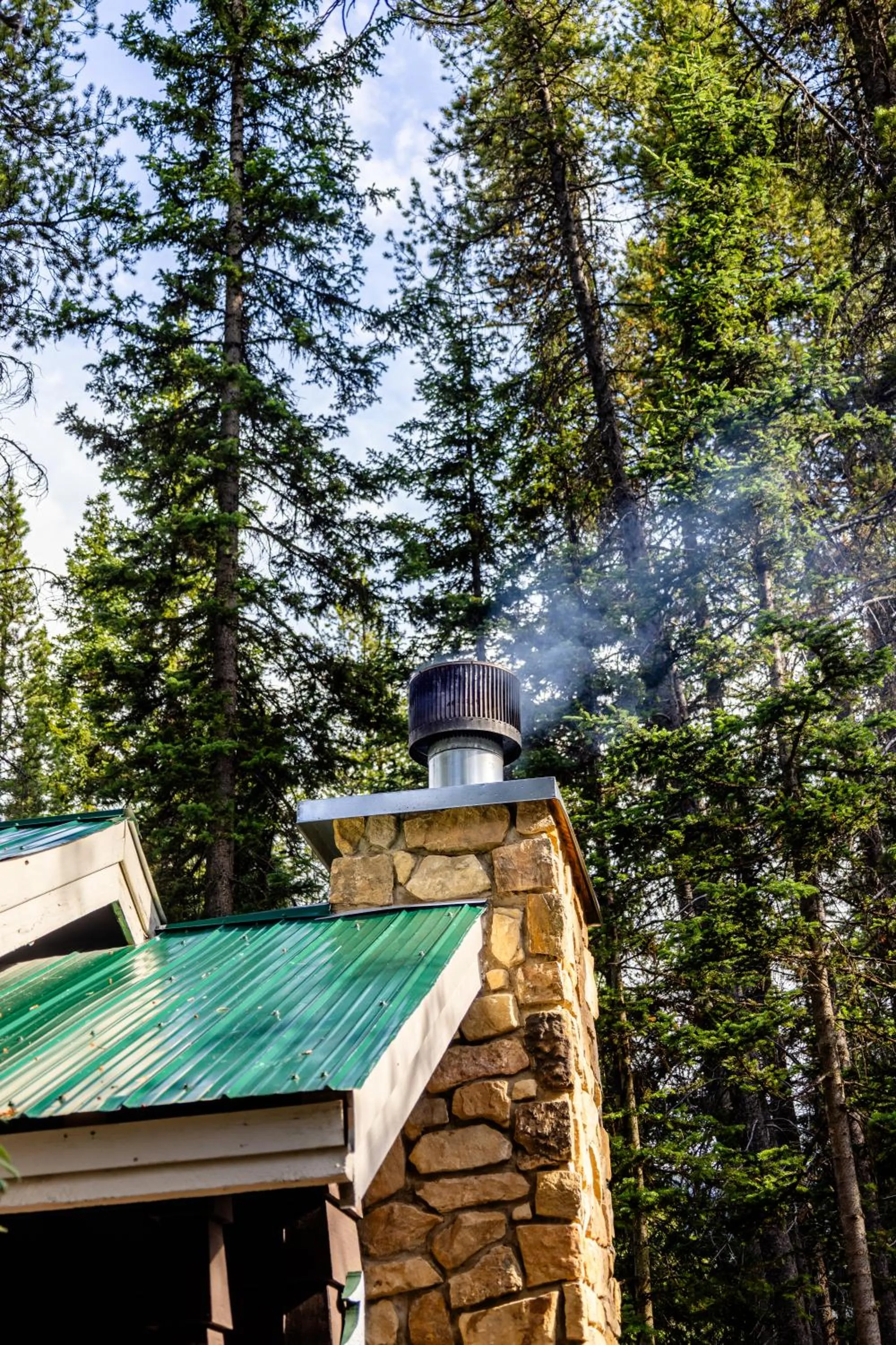 Decorative detail in Storm Mountain Lodge & Cabins