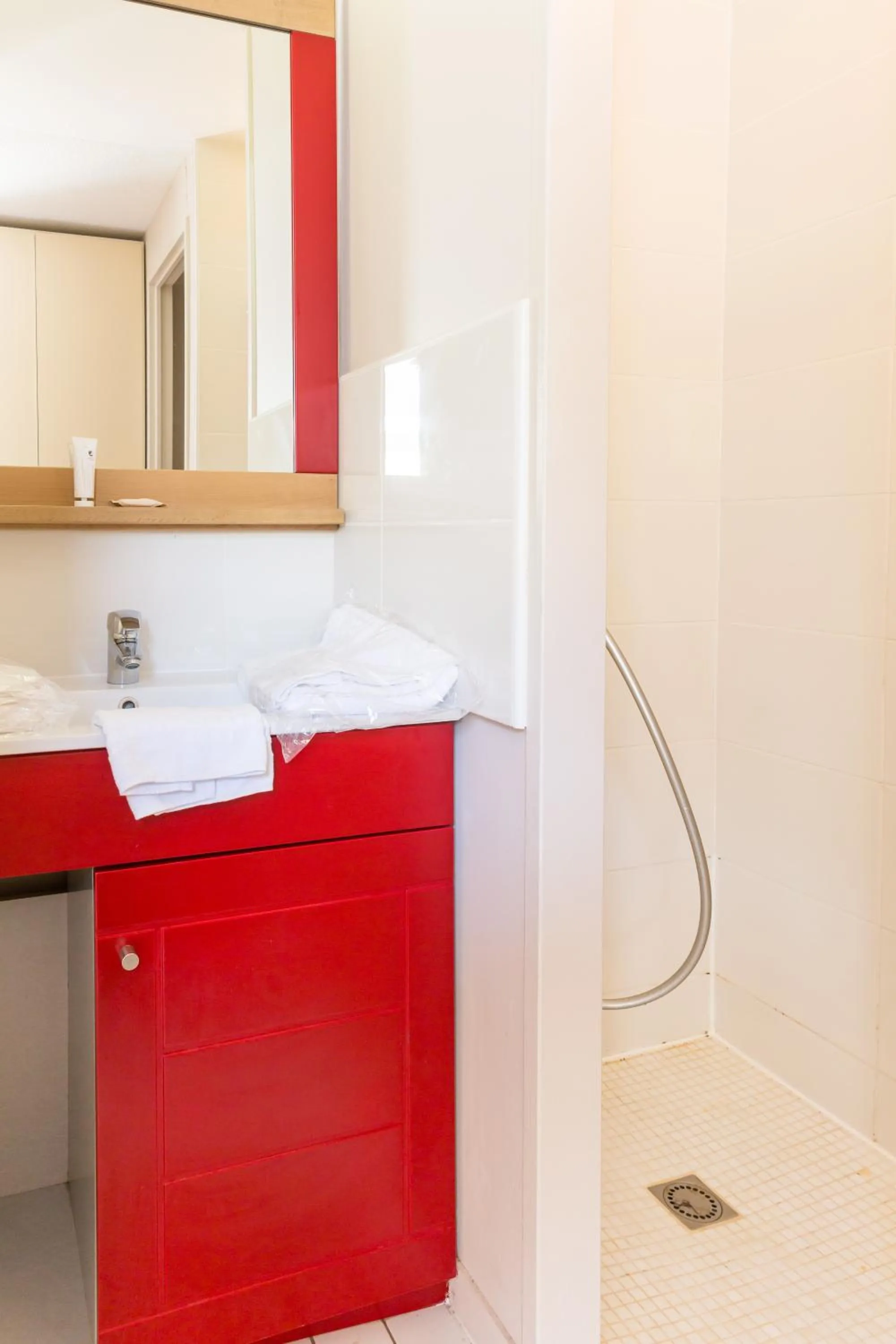 Shower in Résidence Pierre & Vacances Le Fort de la Rade