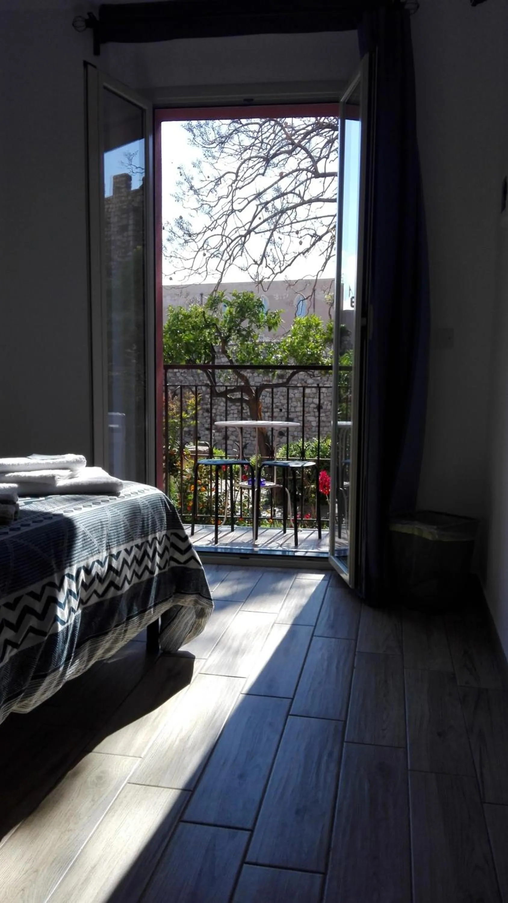 Balcony/Terrace, Bed in B&B AKROPOLIS
