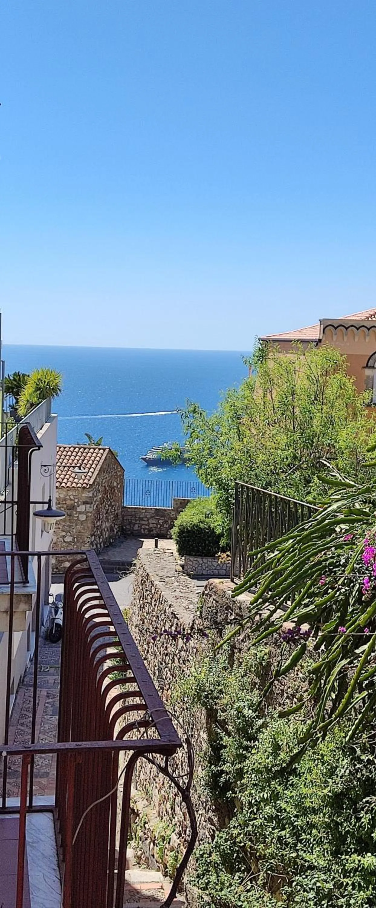 Sea view in B&B AKROPOLIS