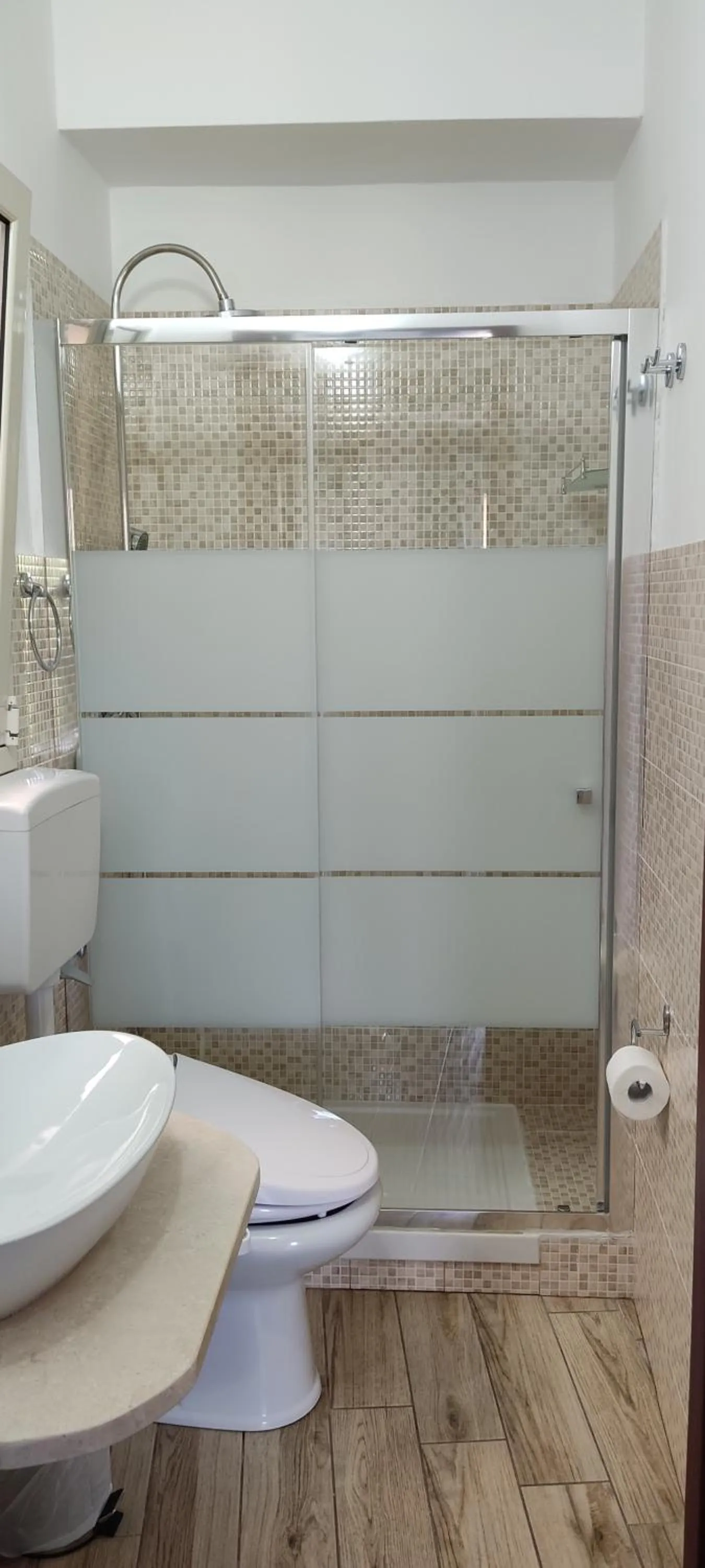 Shower in B&B AKROPOLIS