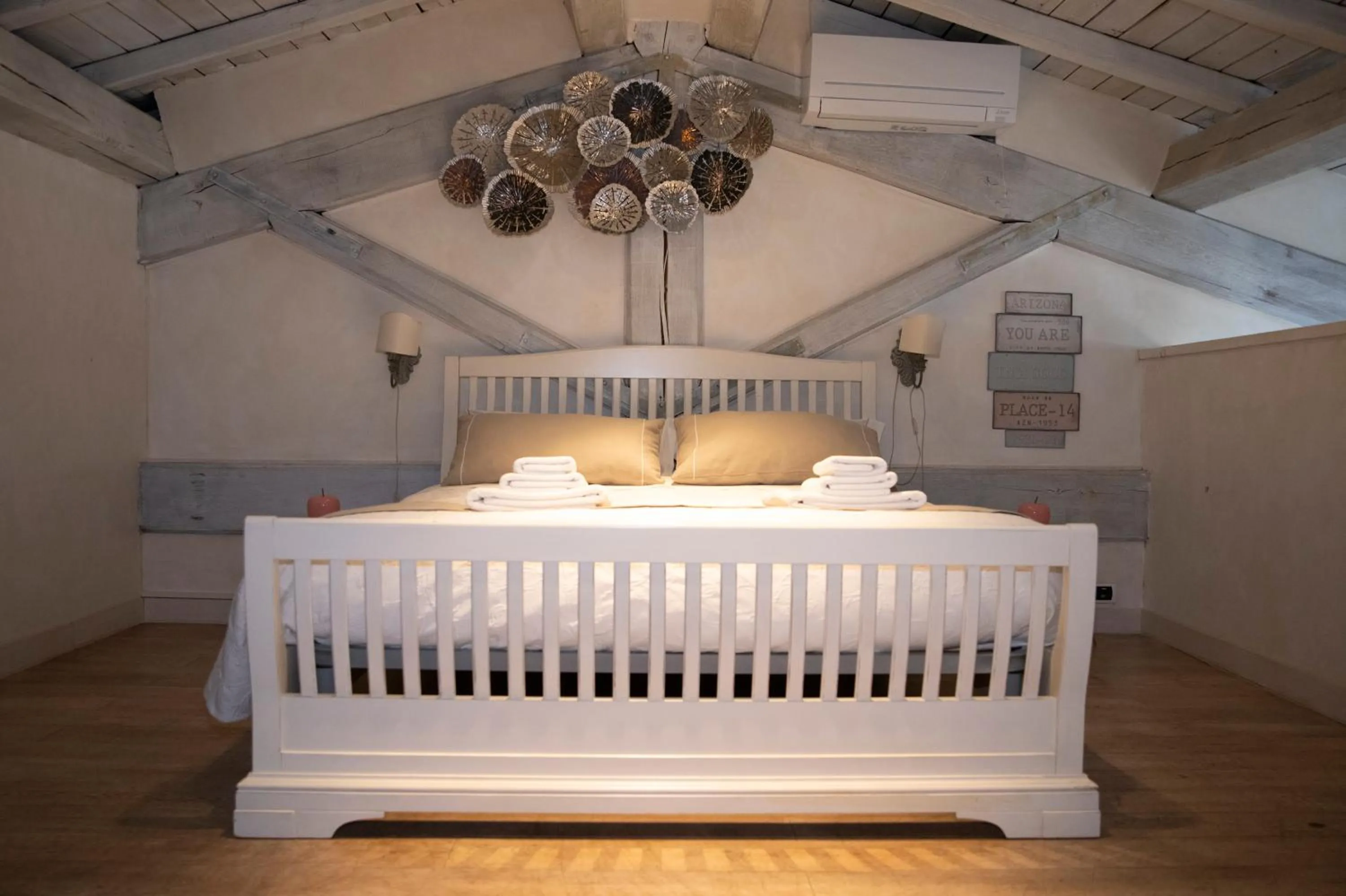 Bed in Villa Domus Petra