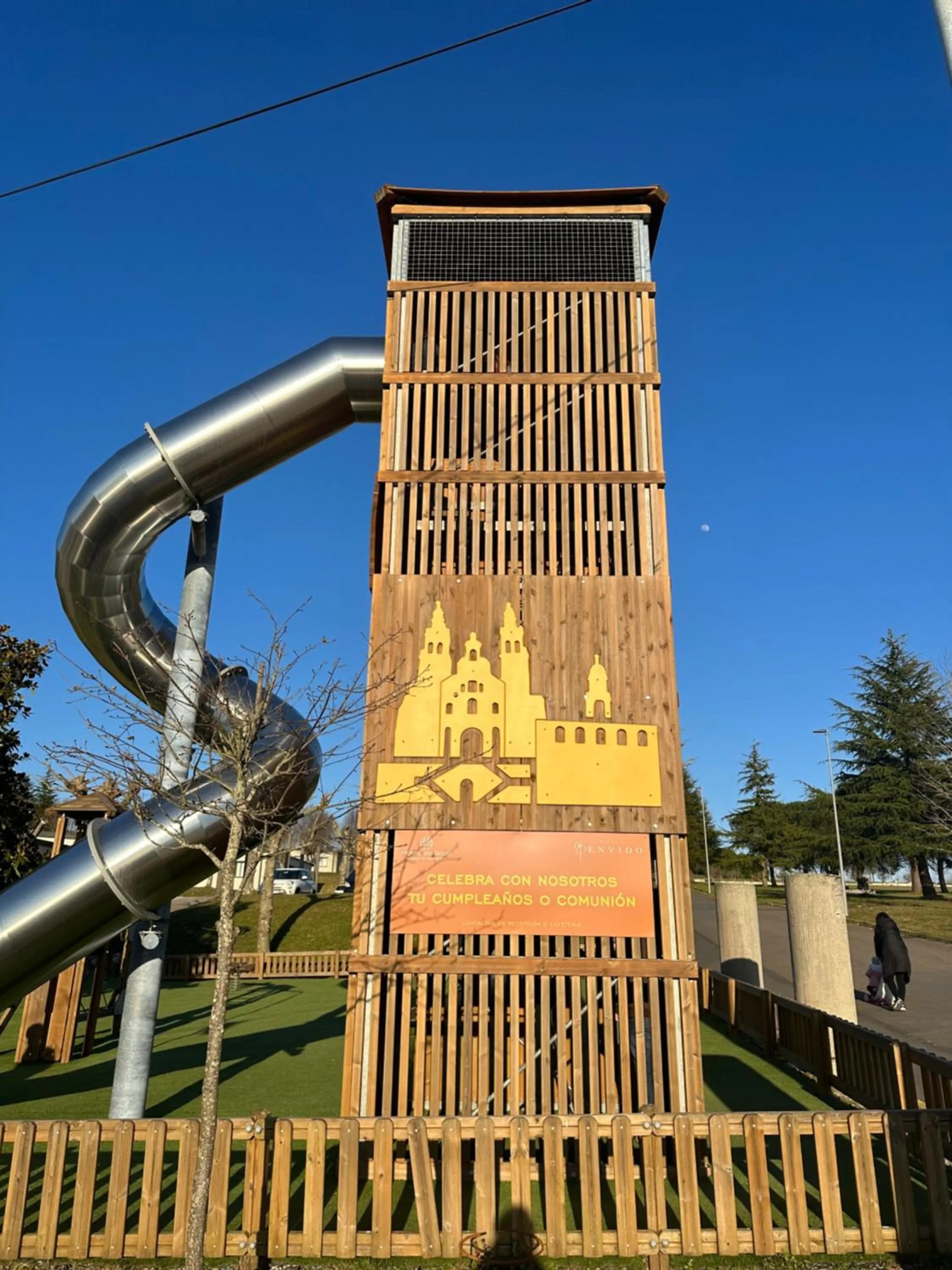 Day in Albergue Monte Do Gozo