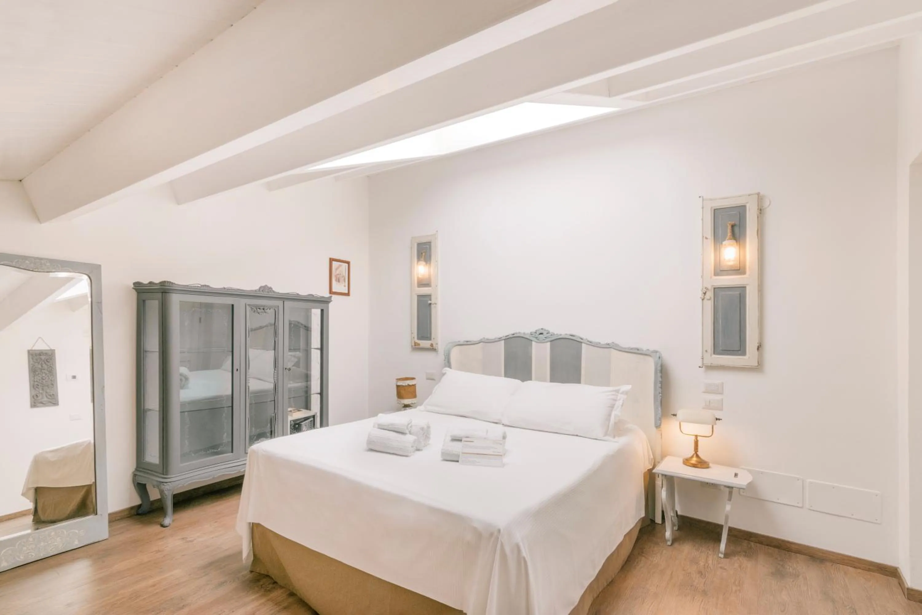 Bedroom, Bed in Addimora Boutique Suites