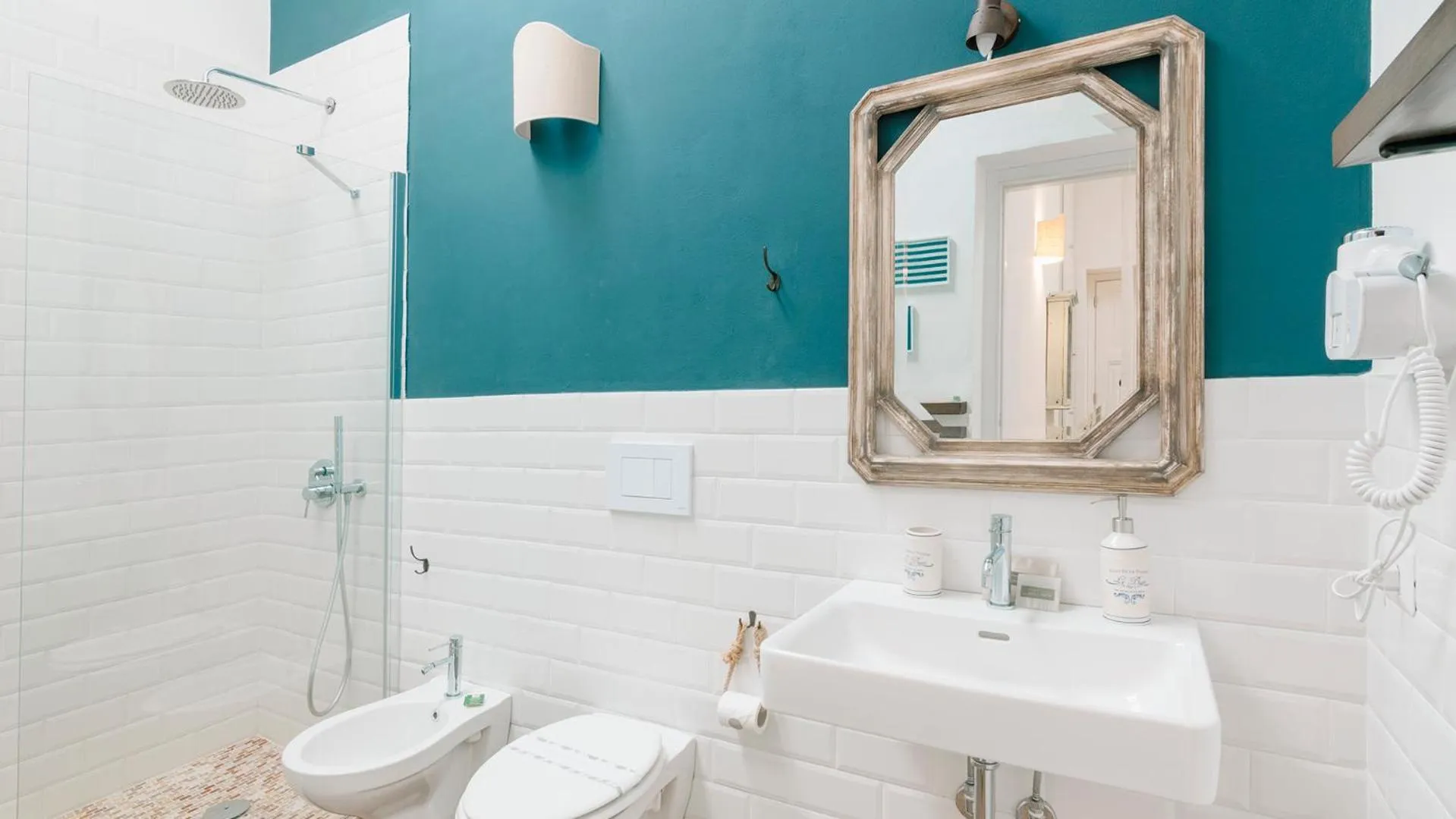 Bathroom in Addimora Boutique Suites