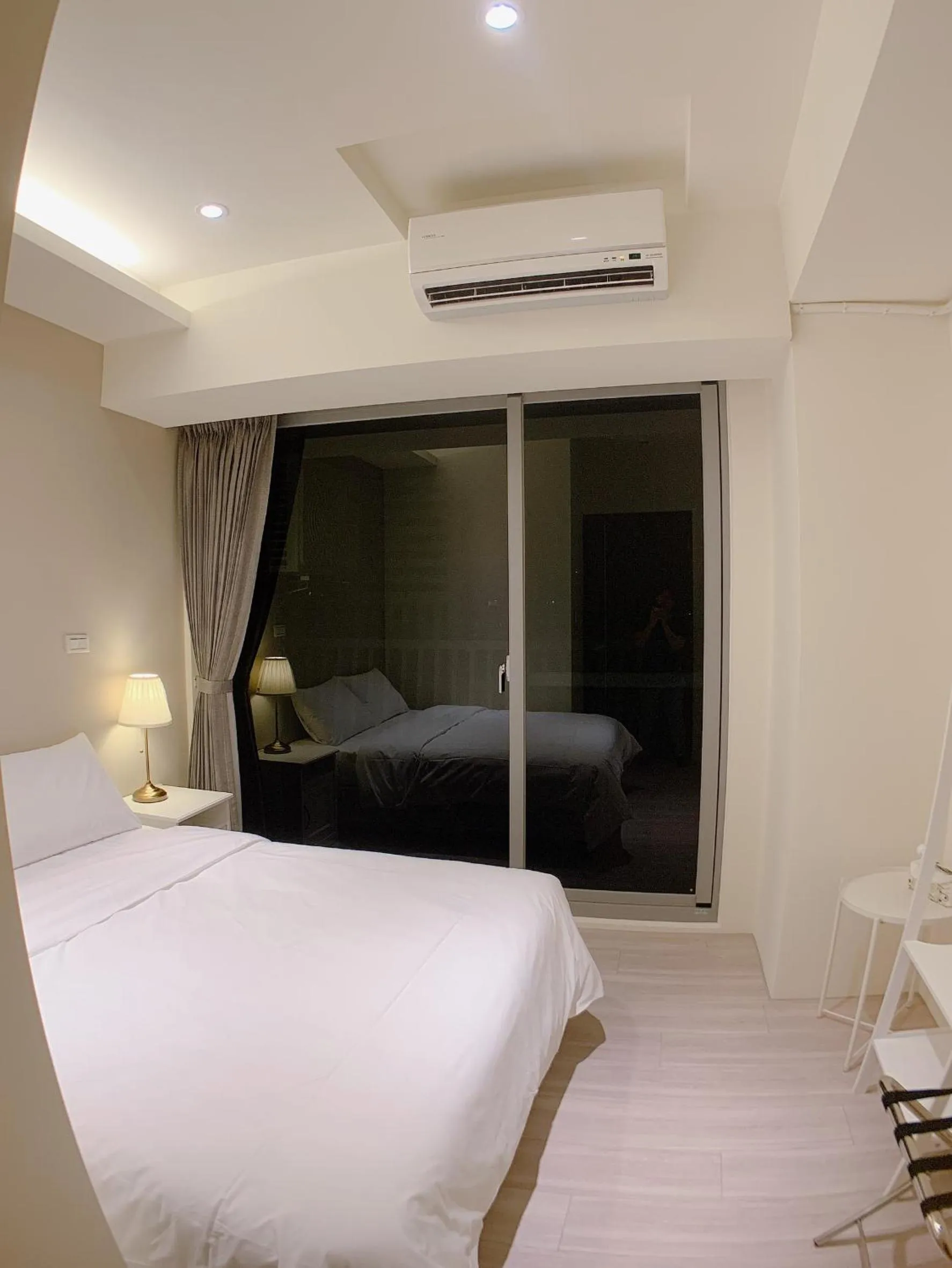 Bed in 想駐逢甲 Shine Residence