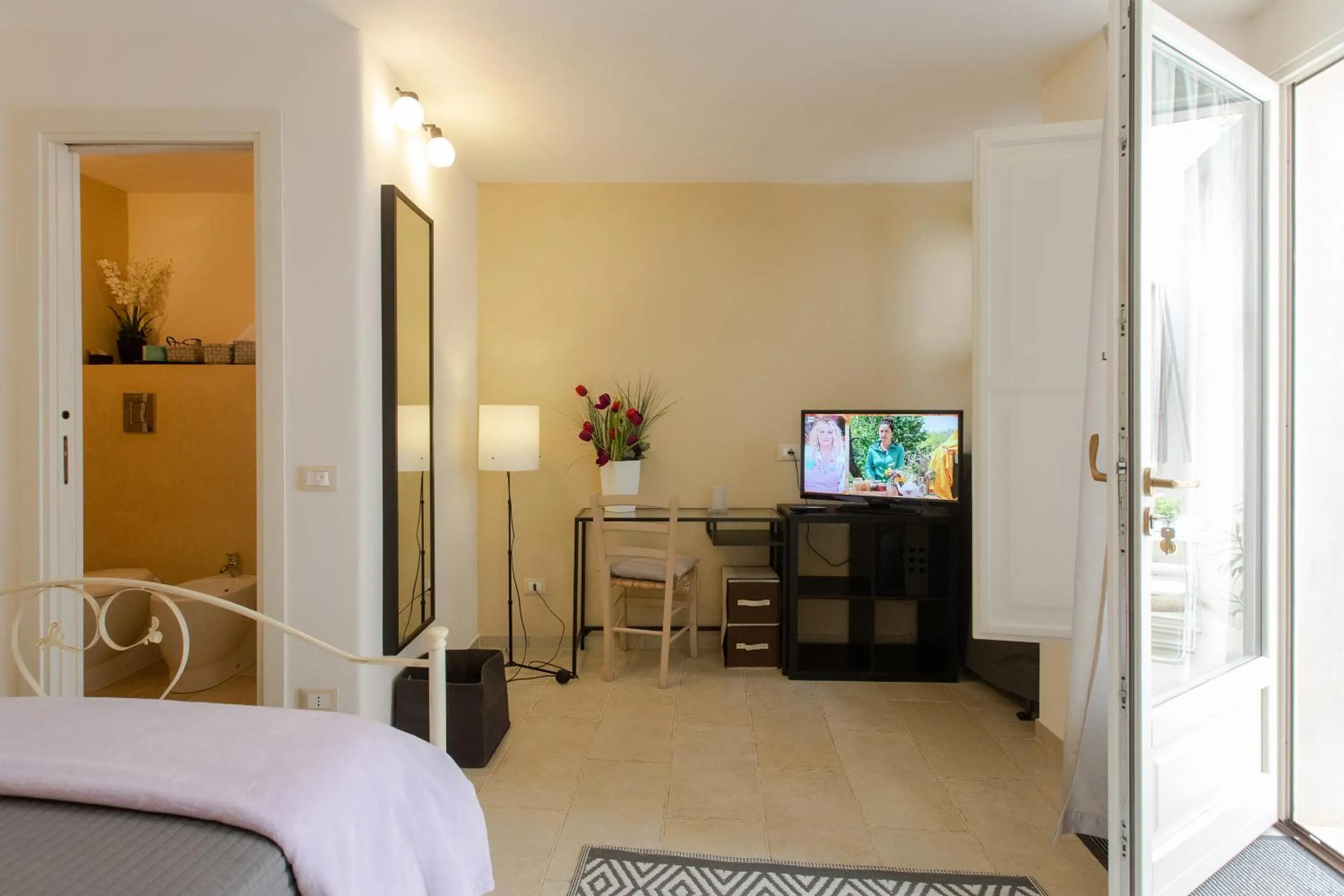 TV and multimedia, Bed in Bella Vista b&b