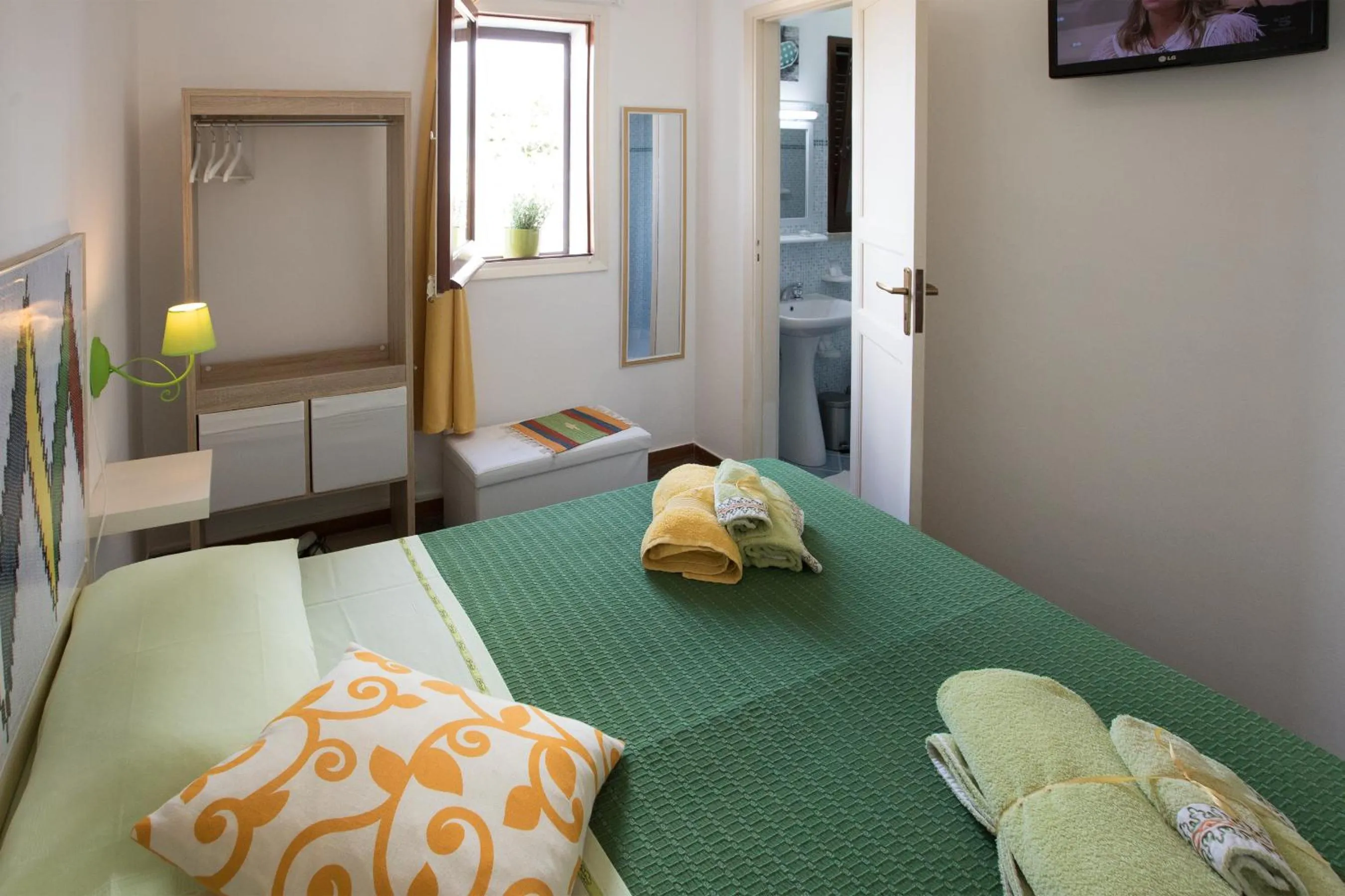 Photo of the whole room, Bed in Bella Vista b&b