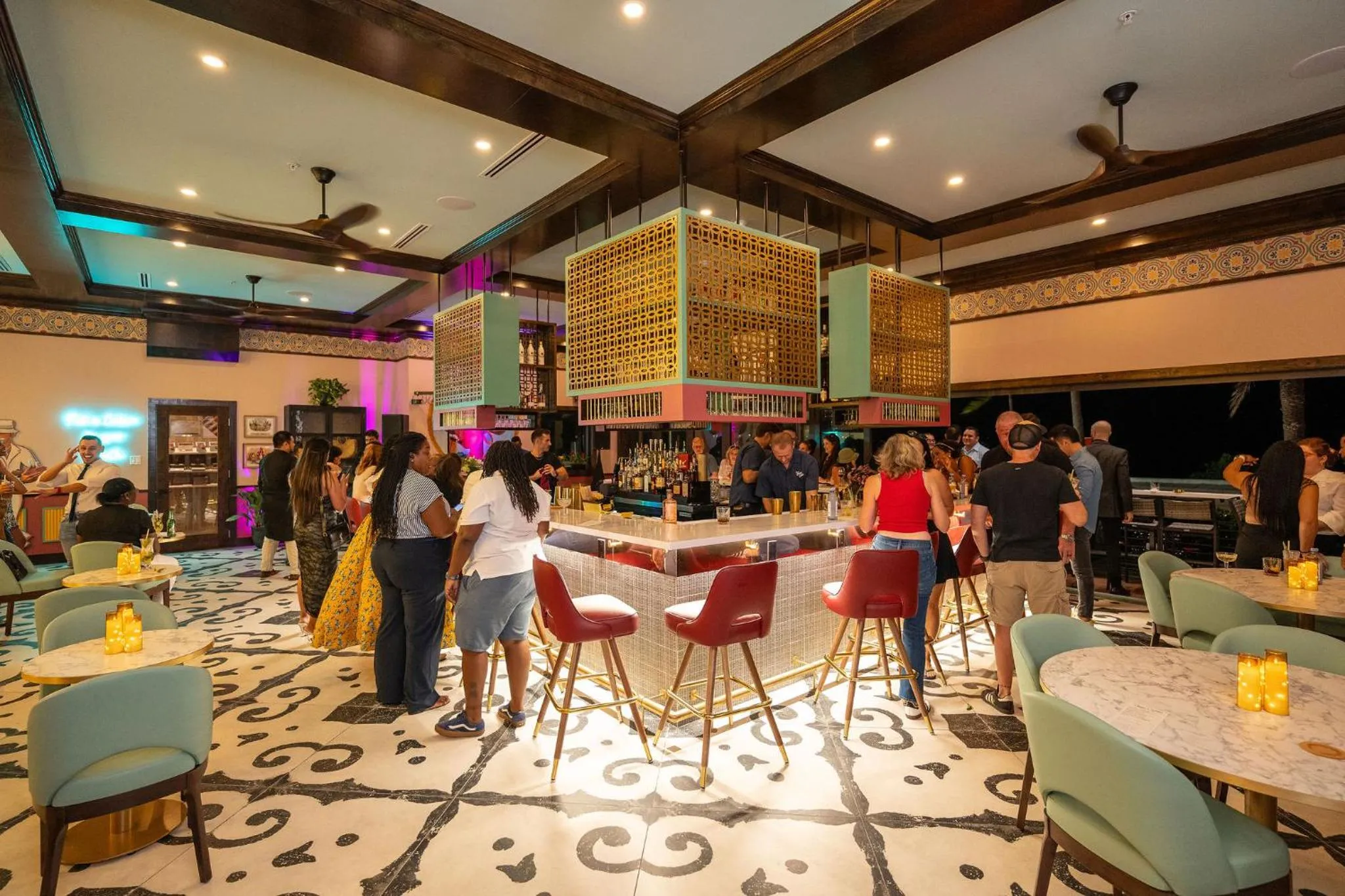 Lounge or bar in Havana Cabana at Key West