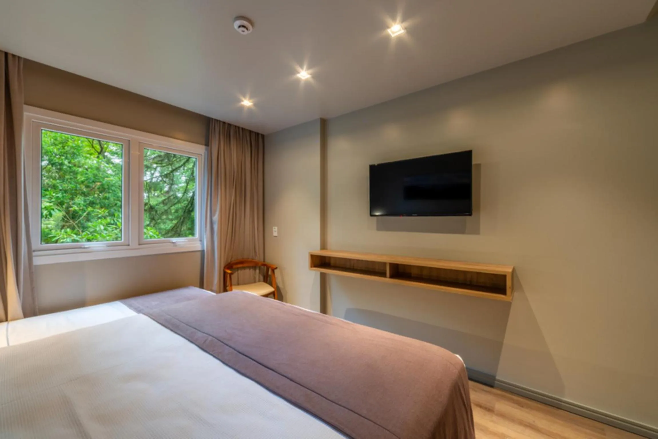 Bedroom, Bed in Hotel Laghetto Fratello