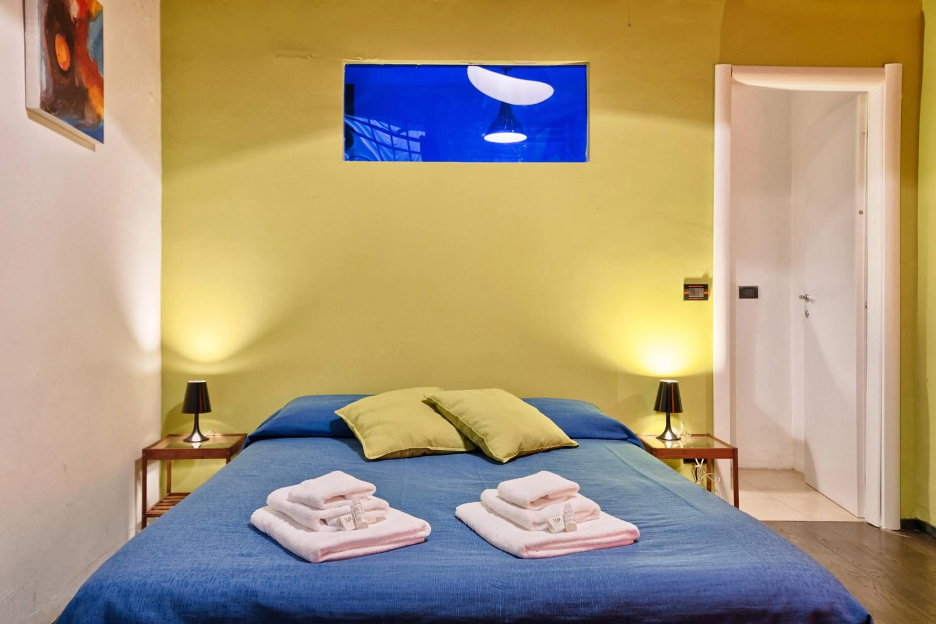 Bed in Le petit coeur de la ville