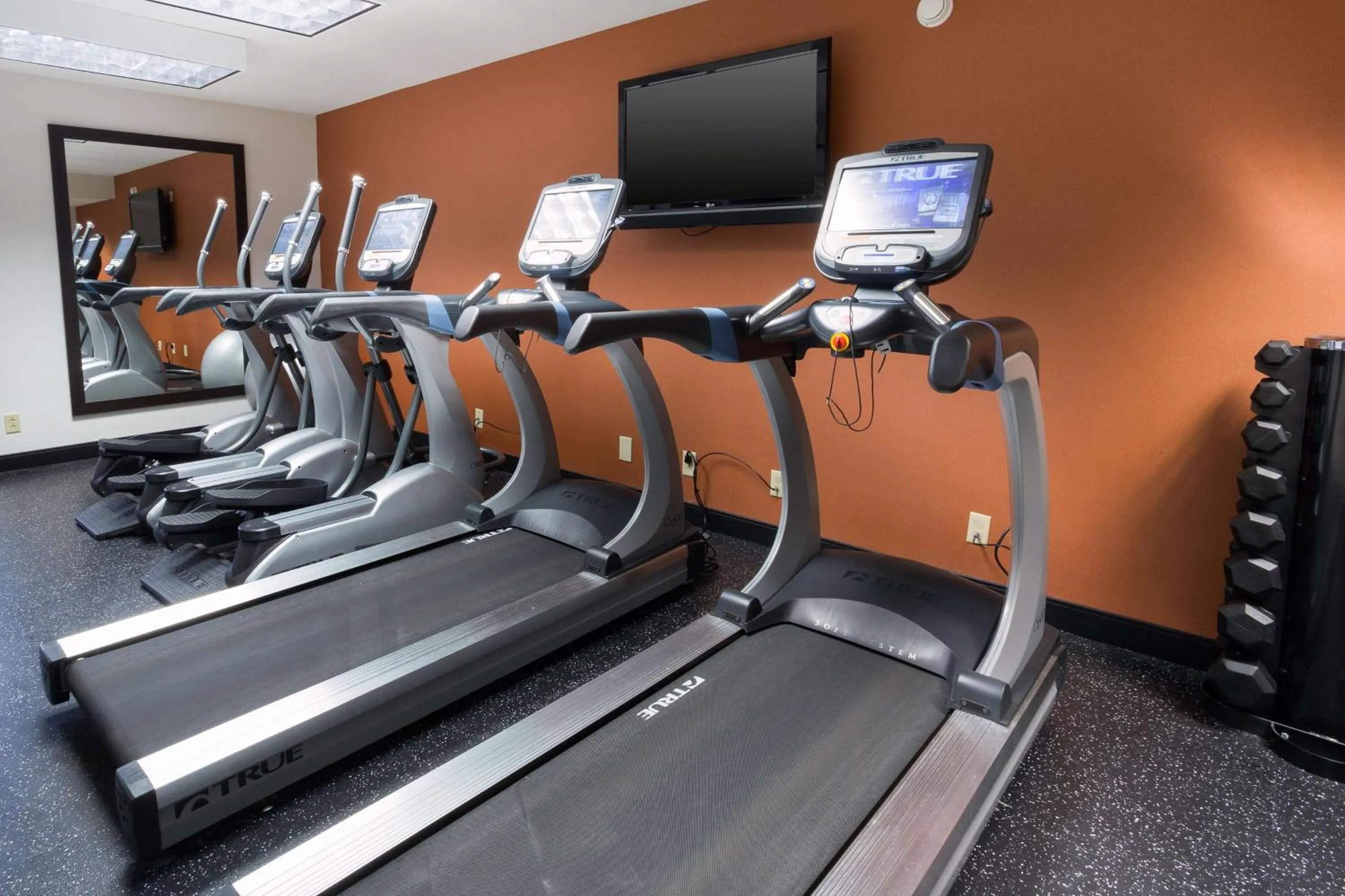 Activities in Drury Inn & Suites Joplin