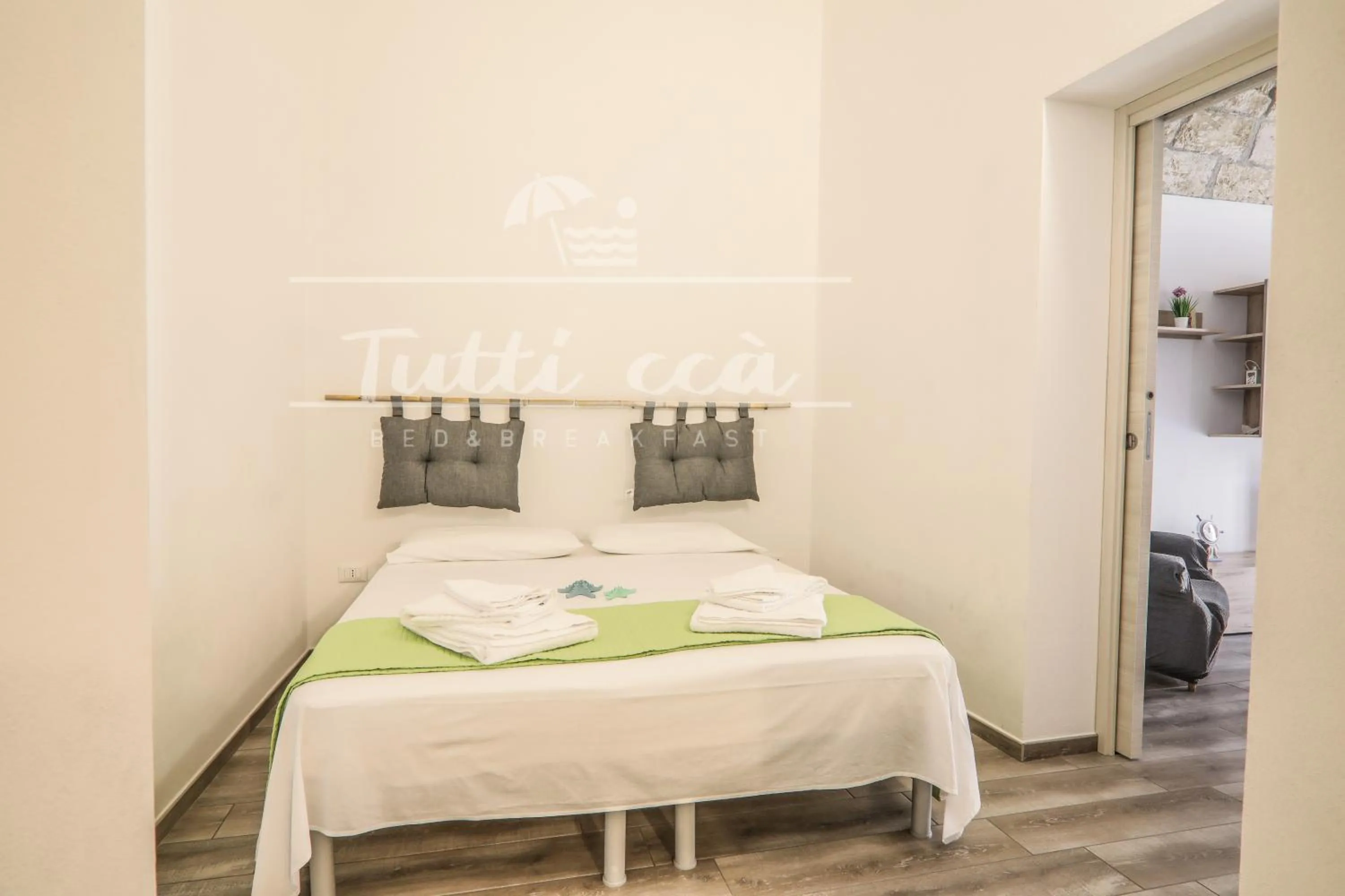 Bedroom, Bed in Tutti ccà Airport Rooms