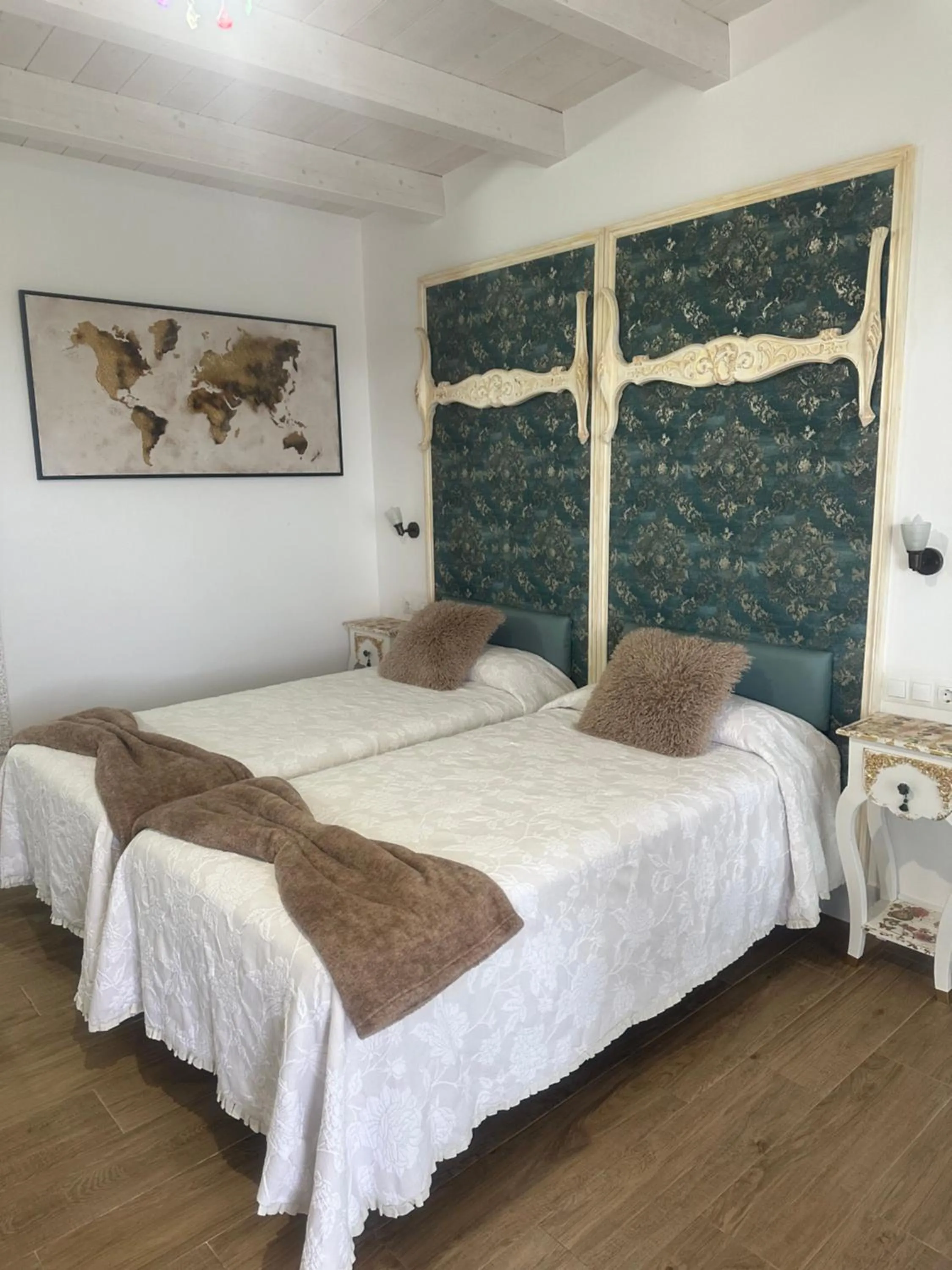 Bed in CARBALLO DE PRADO 1900