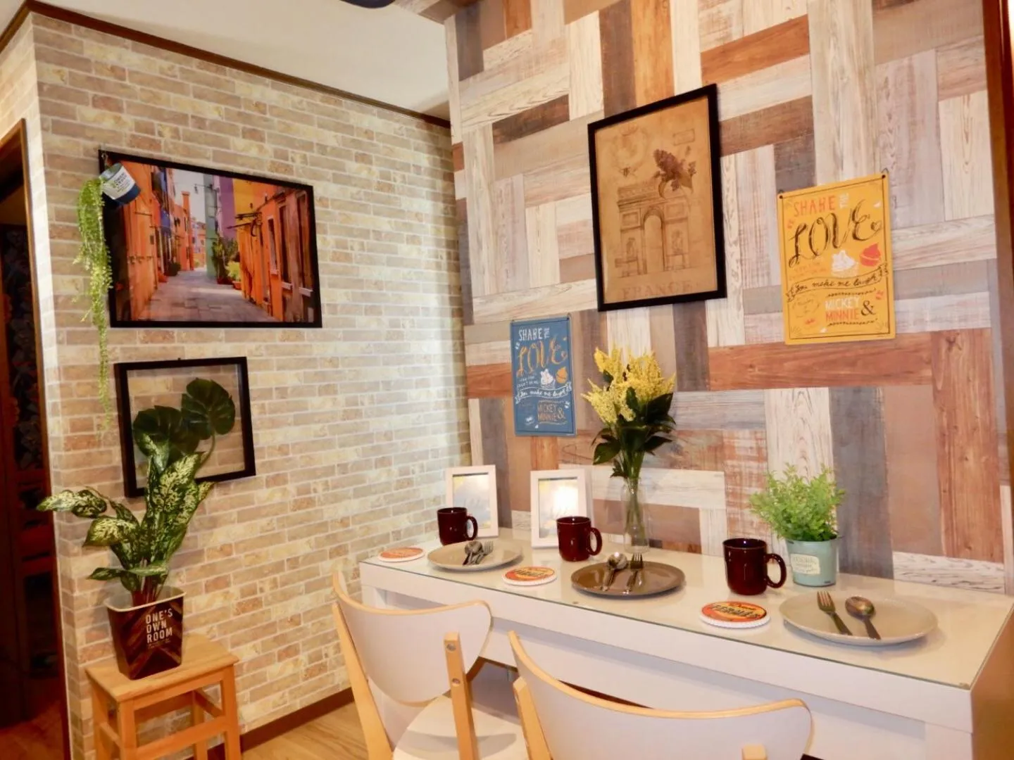 Dining area in Hotel West Taisho