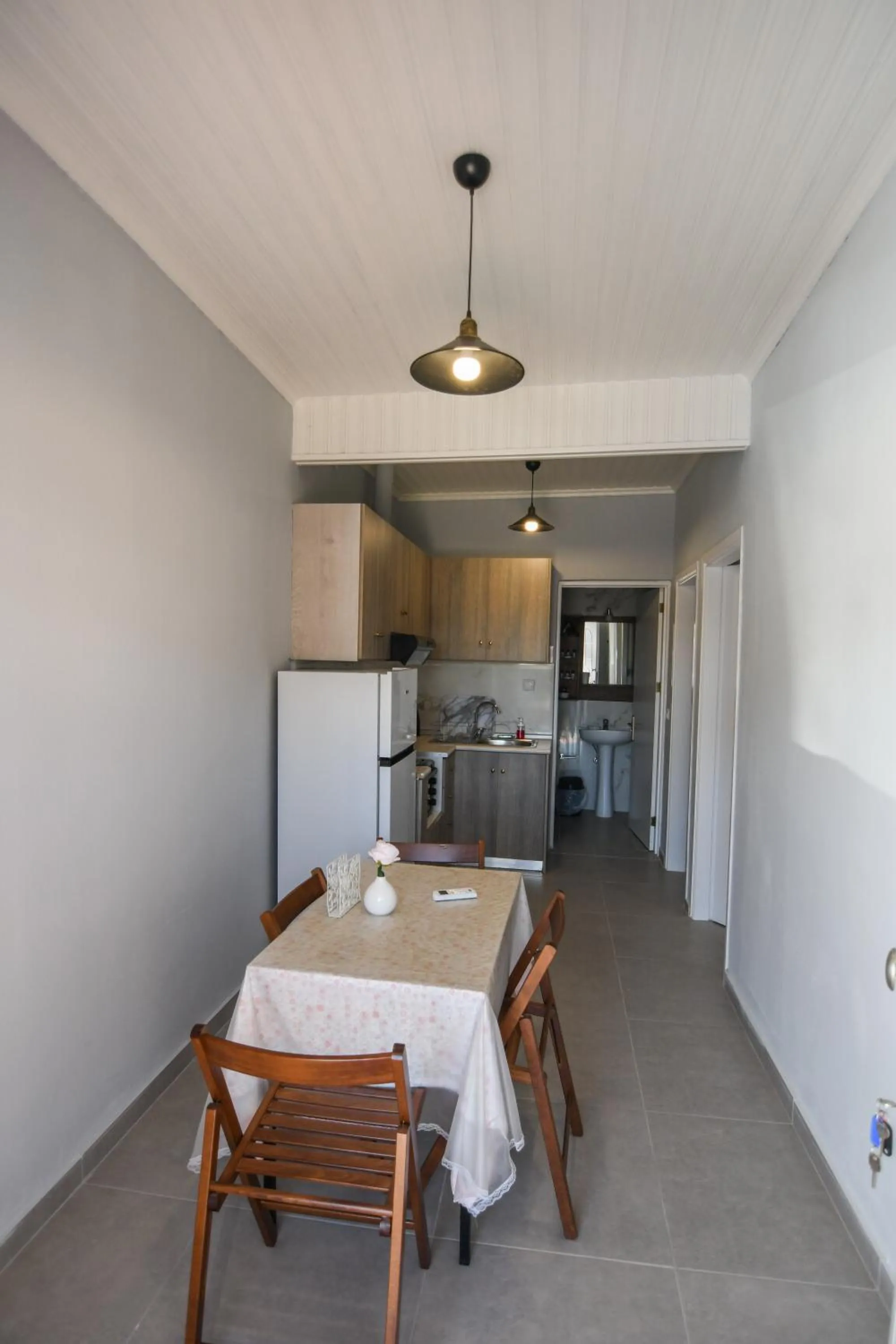 Kitchen or kitchenette in Rose Garden Apartments
