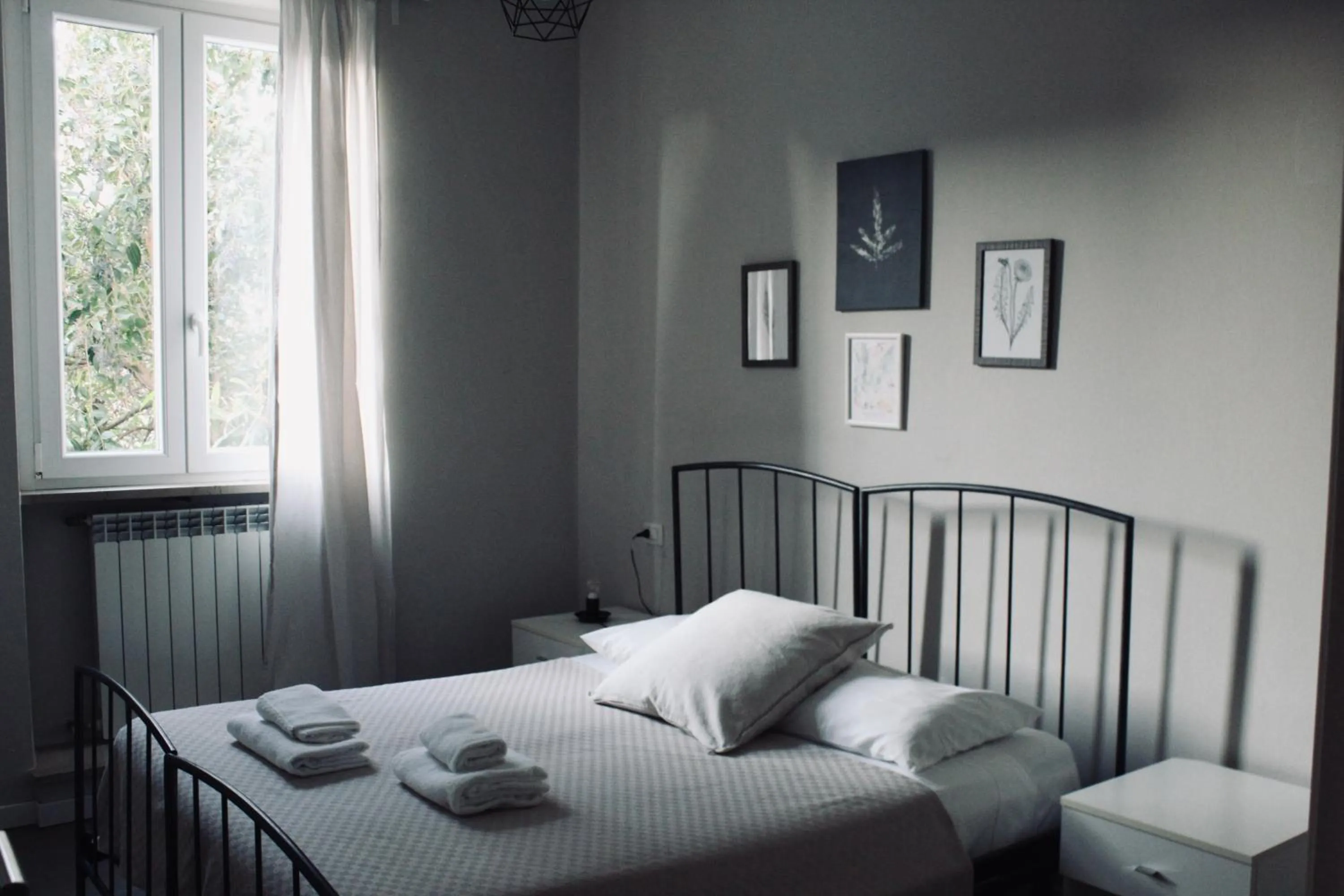 Photo of the whole room, Bed in L'Angelica Holiday Home