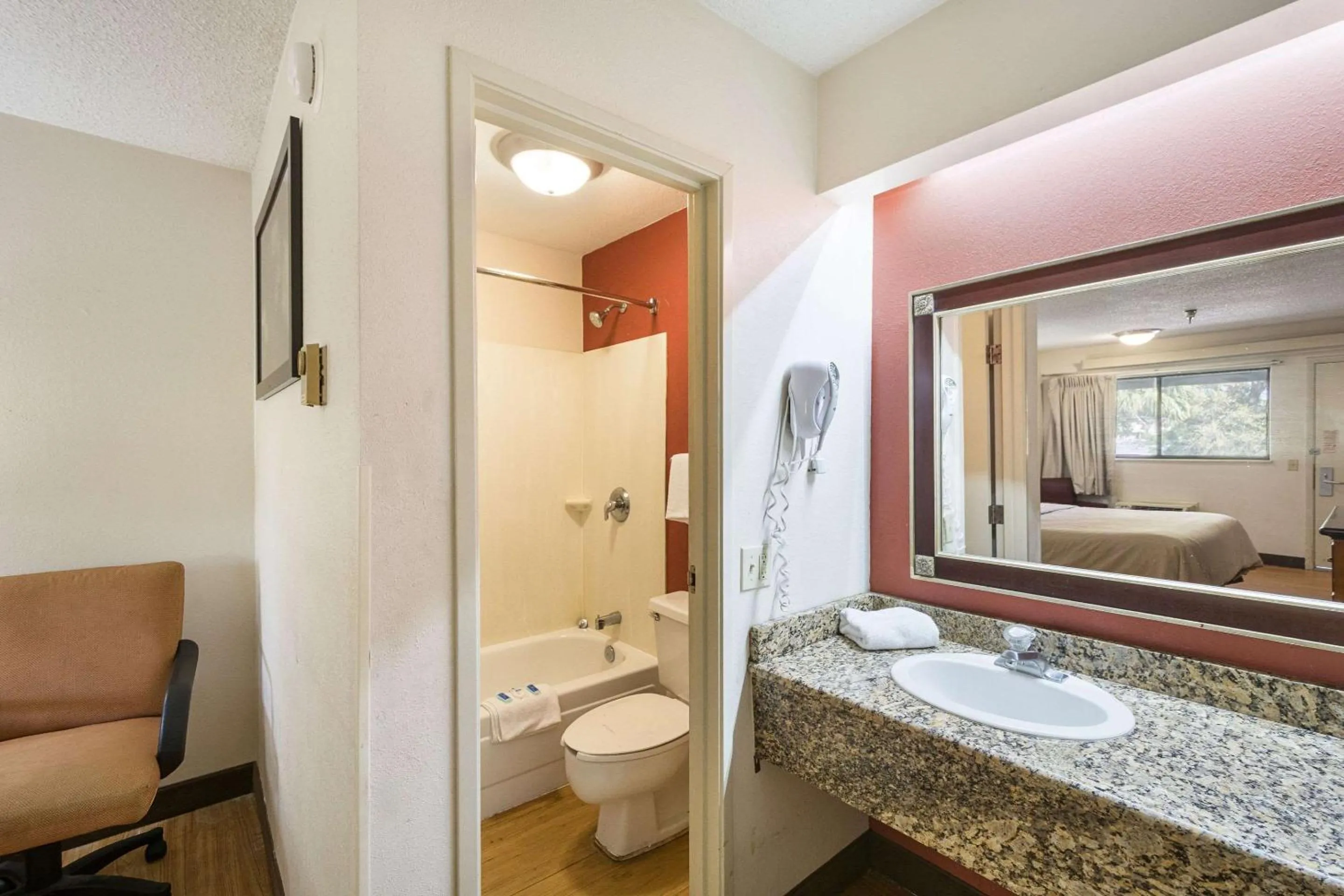 Bathroom in Bay Inn On Busch