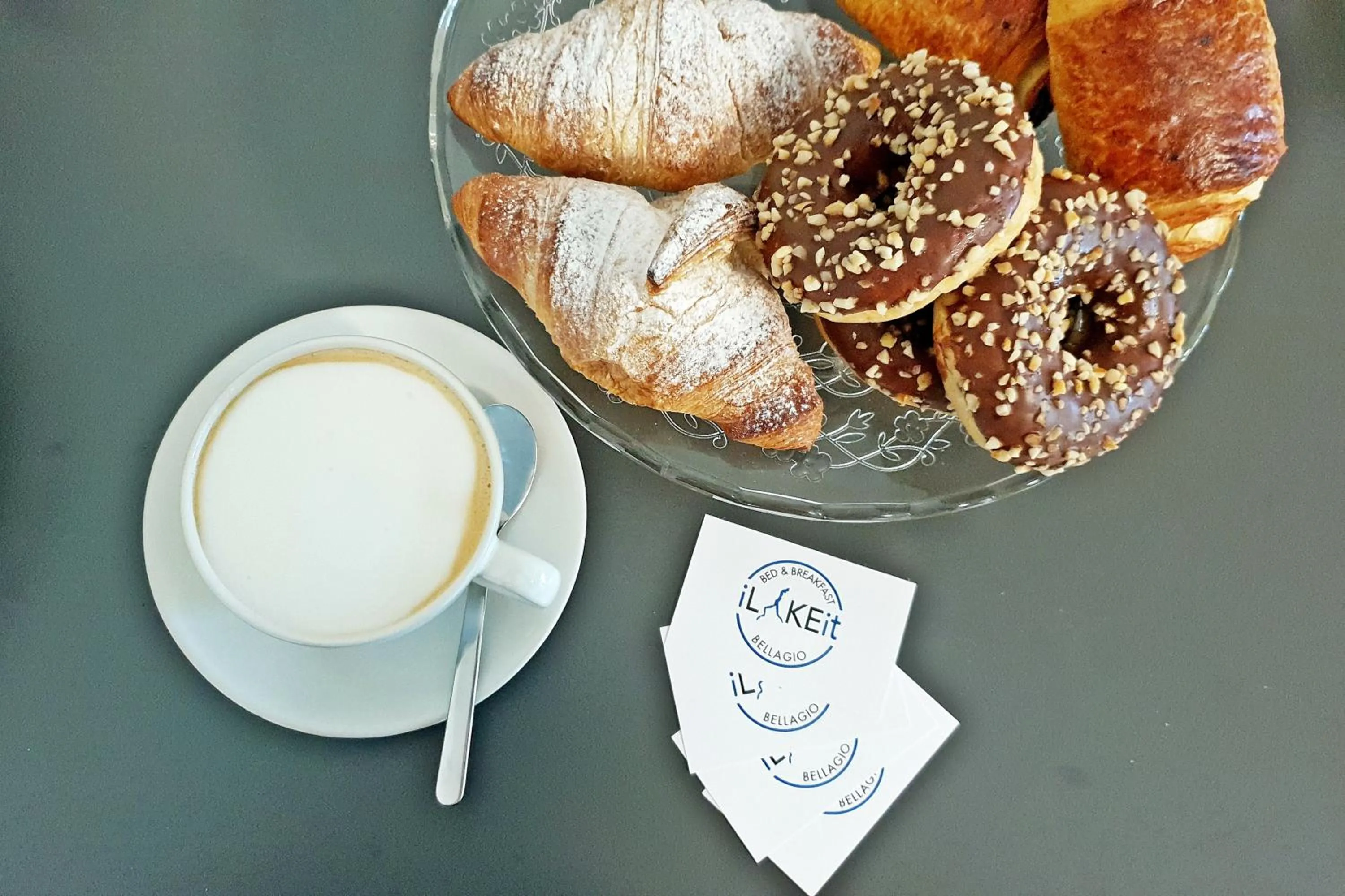 Food and drinks in B&B I LAKE IT BELLAGIO