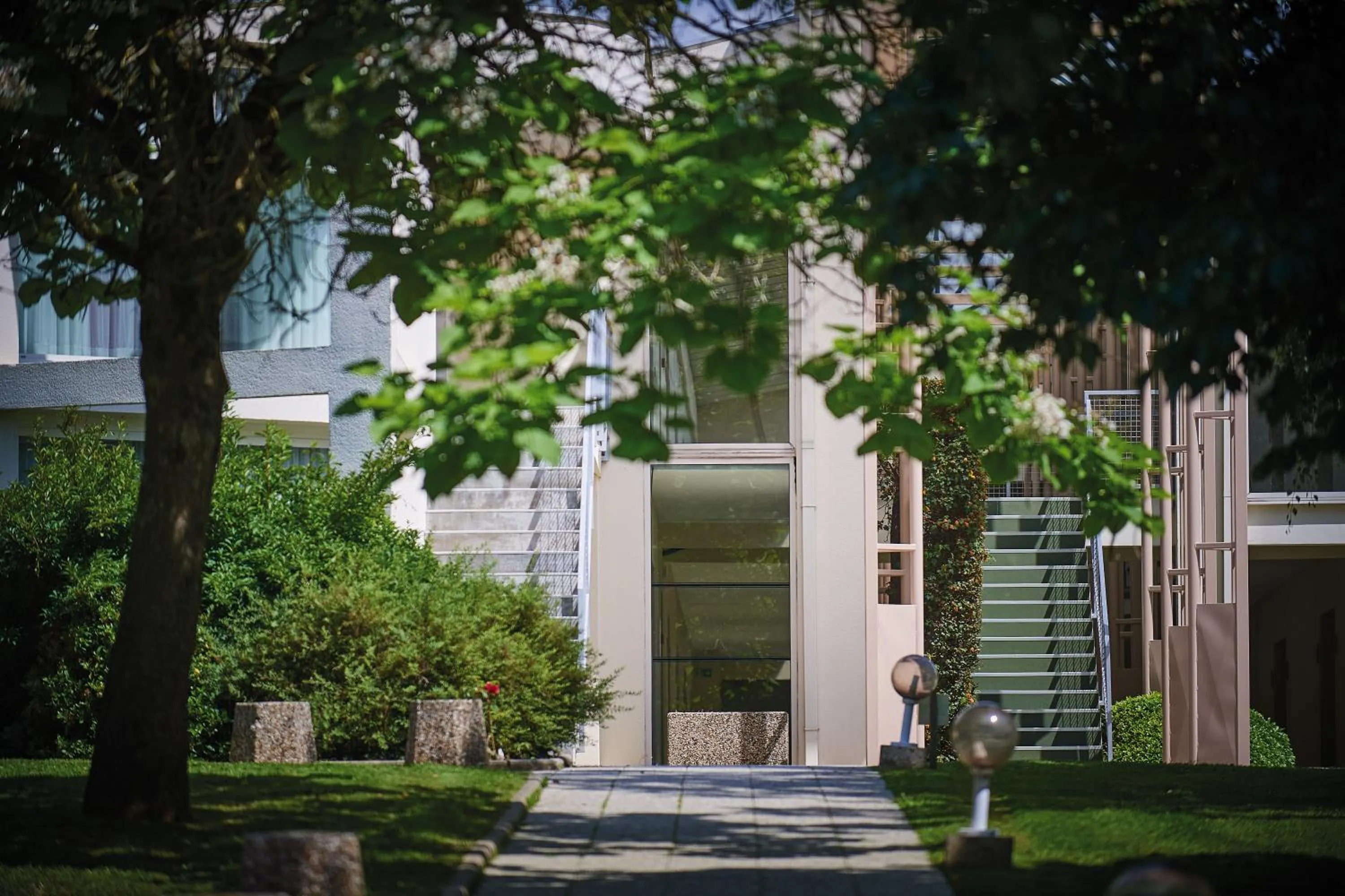 Facade/entrance in Les Jardins de l'Anjou