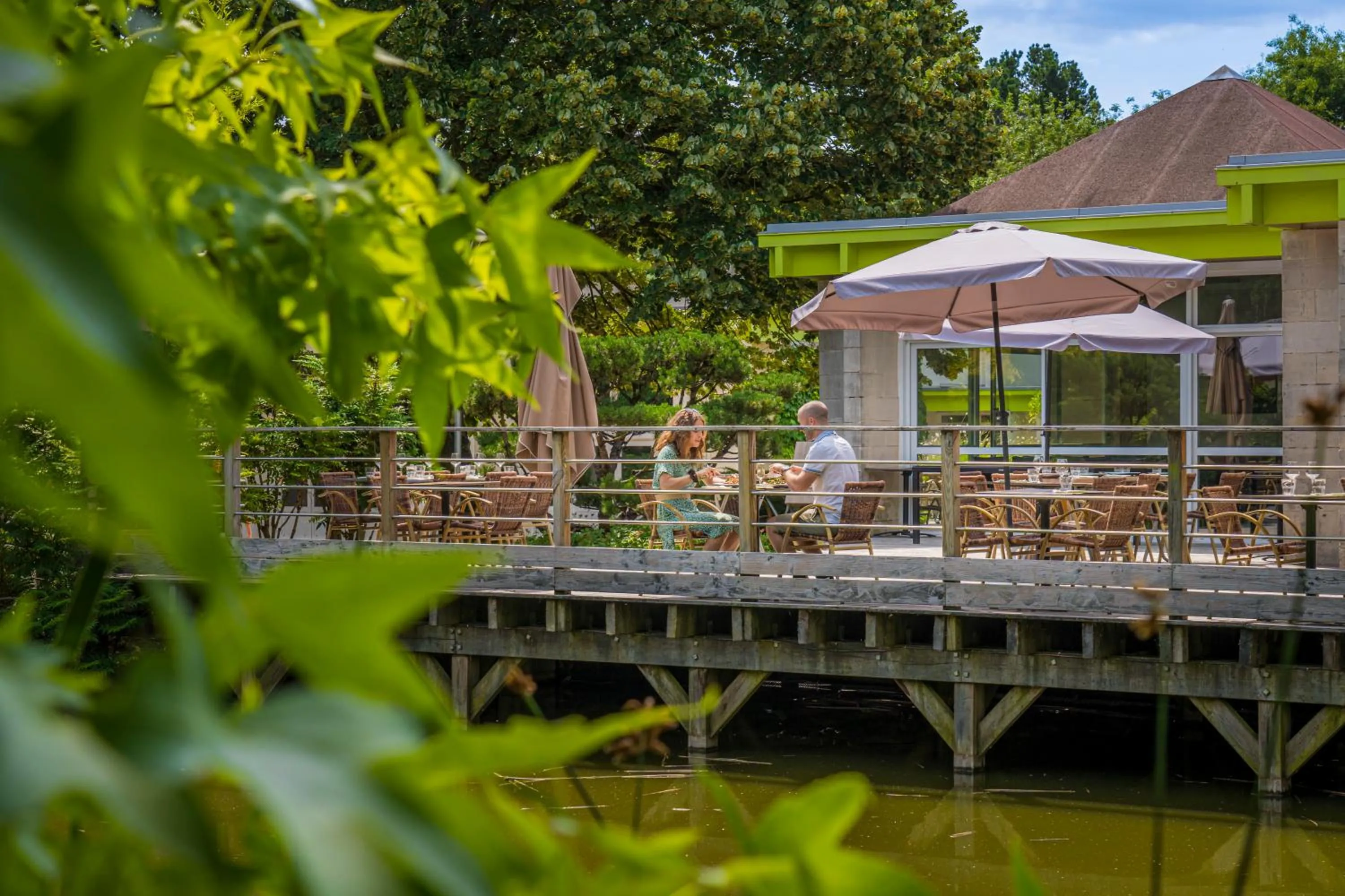 Property building in Les Jardins de l'Anjou