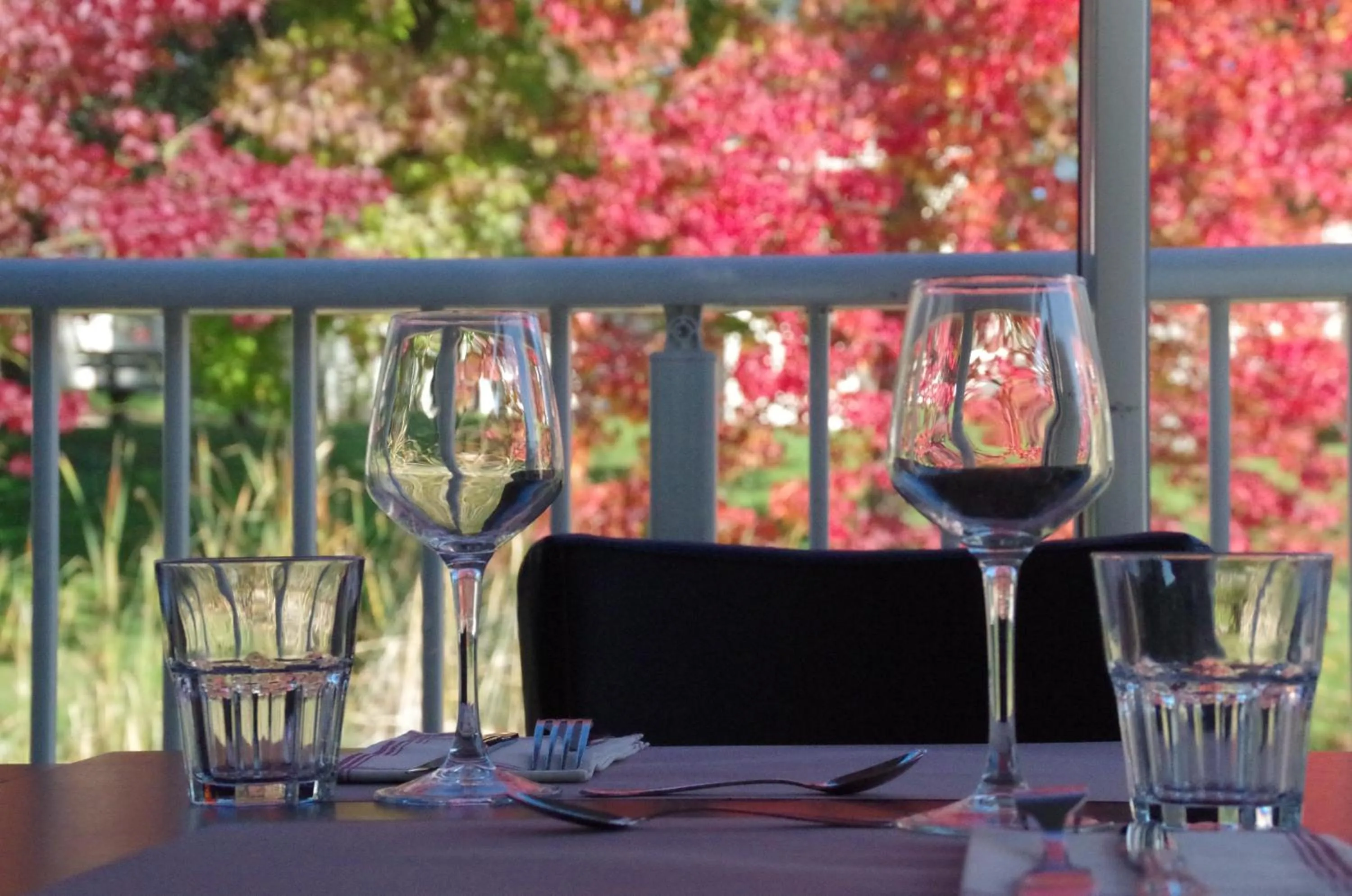 Restaurant/places to eat in Les Jardins de l'Anjou