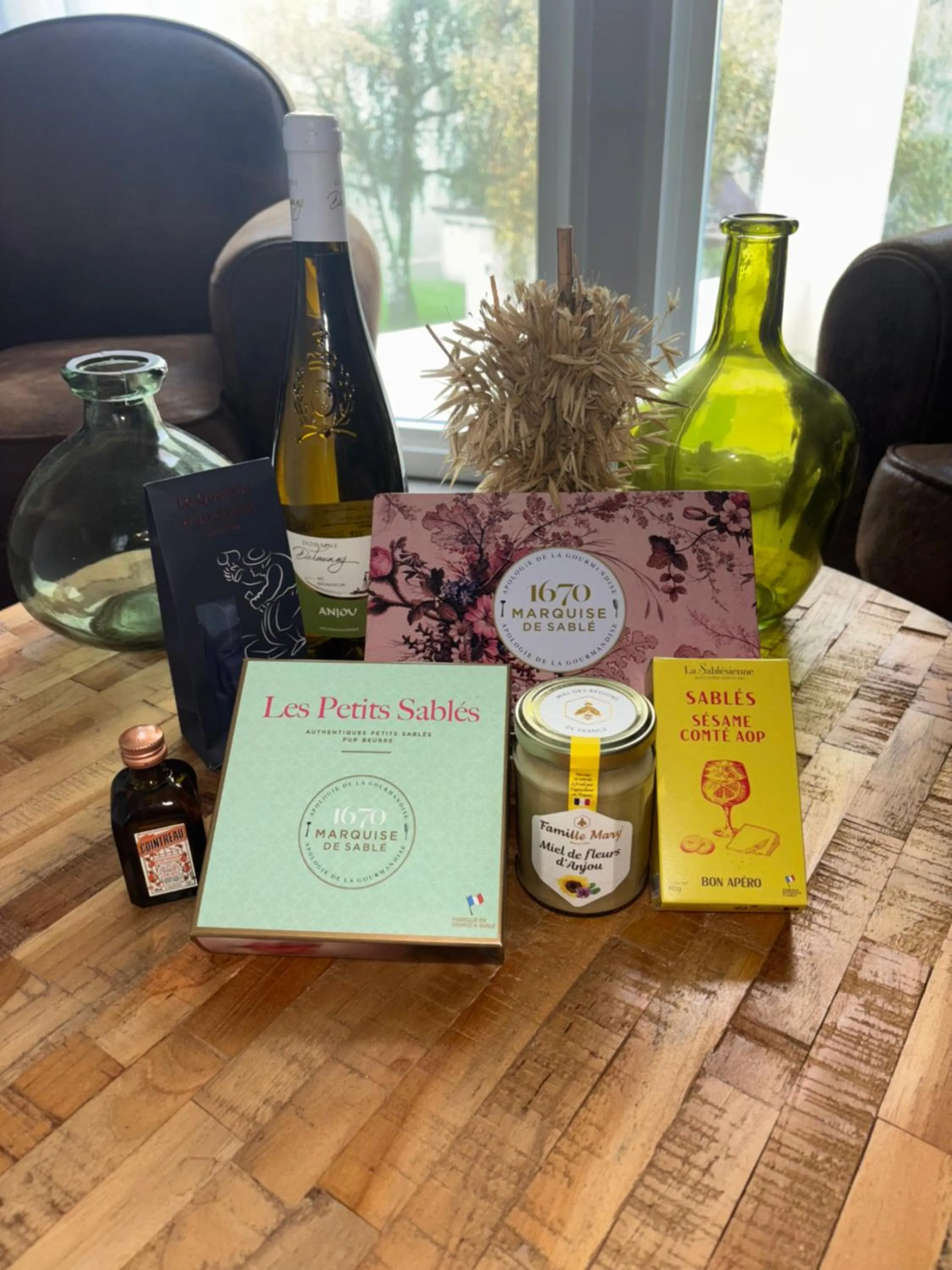 Restaurant/places to eat in Les Jardins de l'Anjou