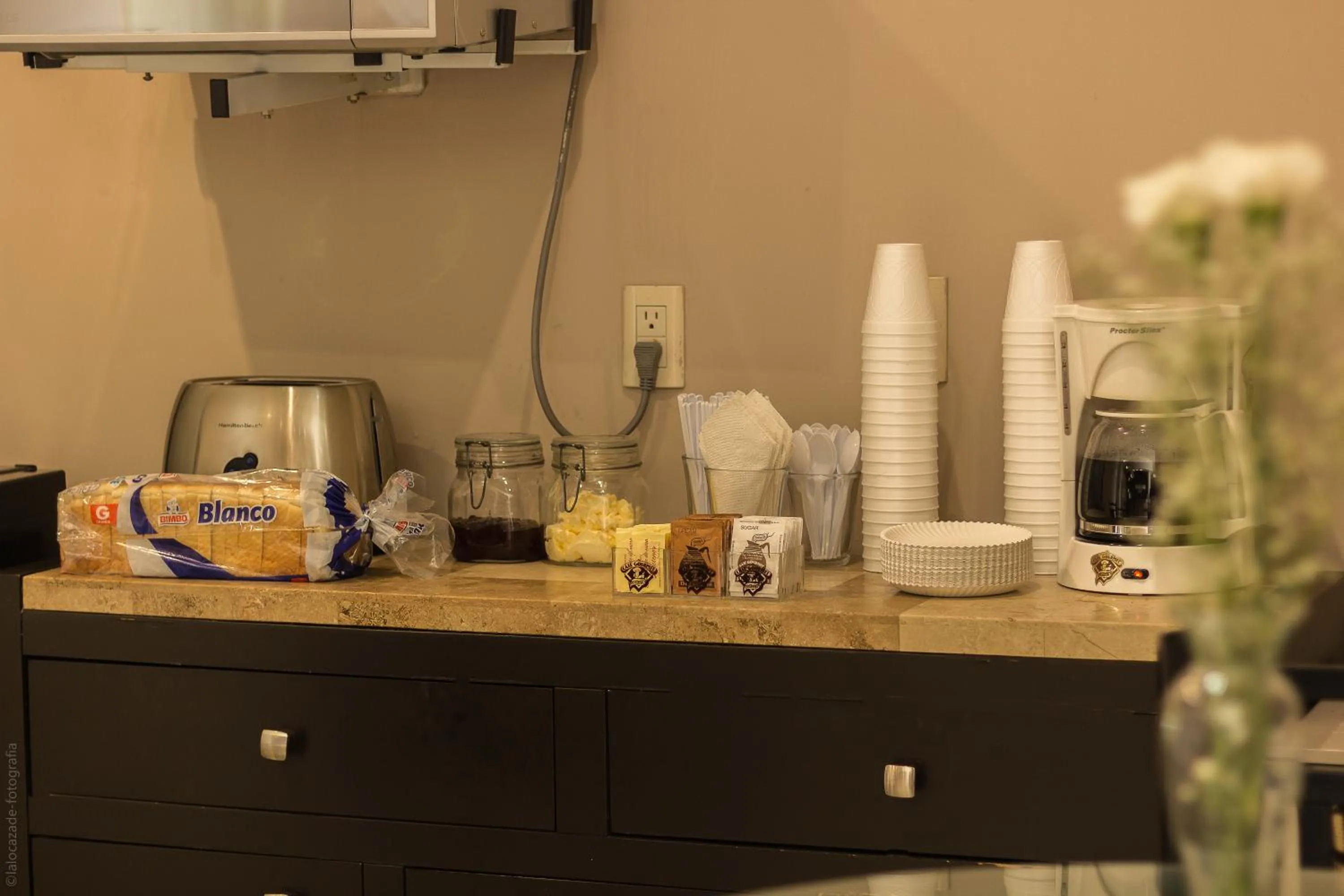 Coffee/tea facilities in BONITTO INN® Tampico Lomas