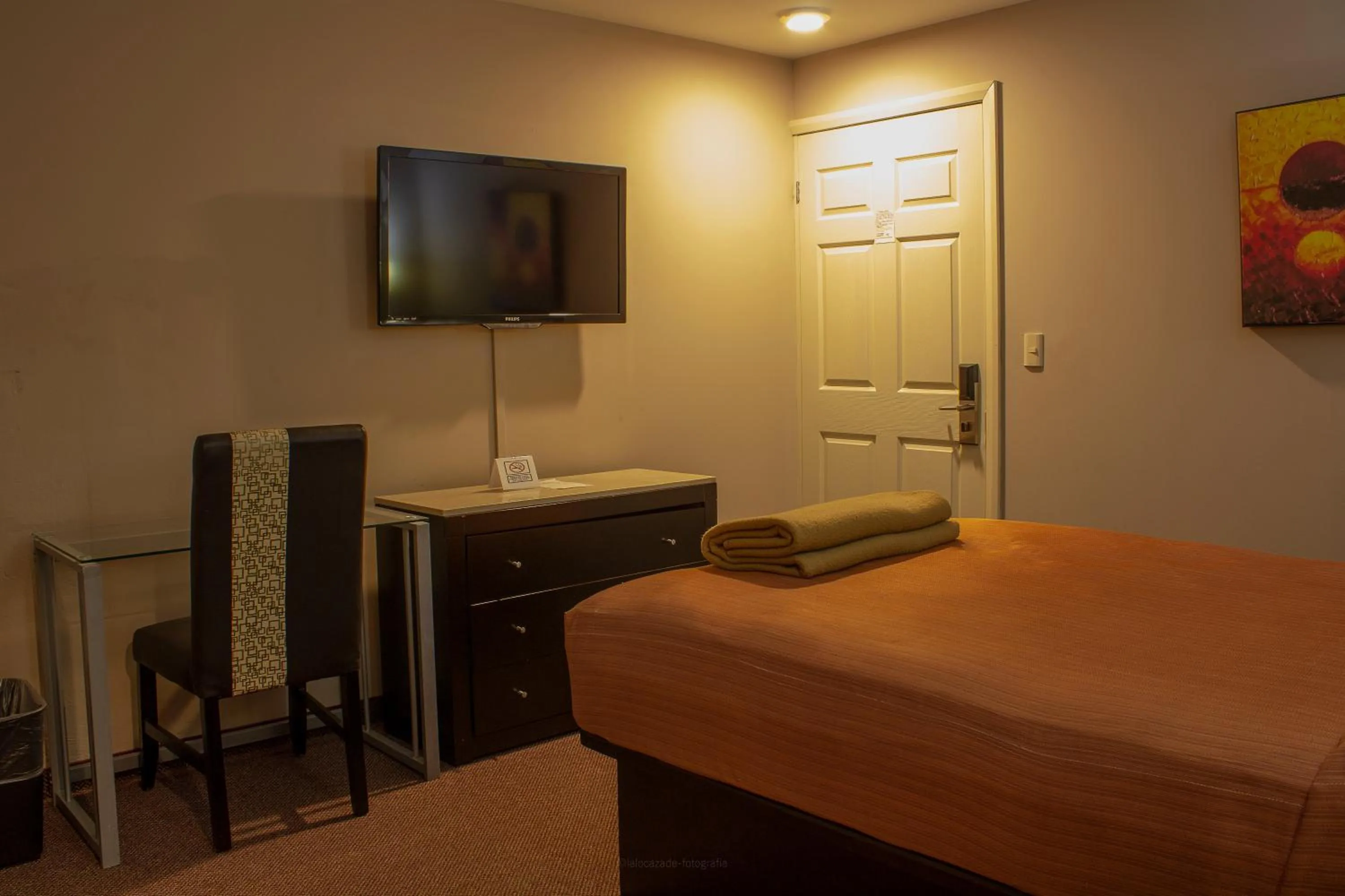 TV and multimedia, Bed in BONITTO INN® Tampico Lomas