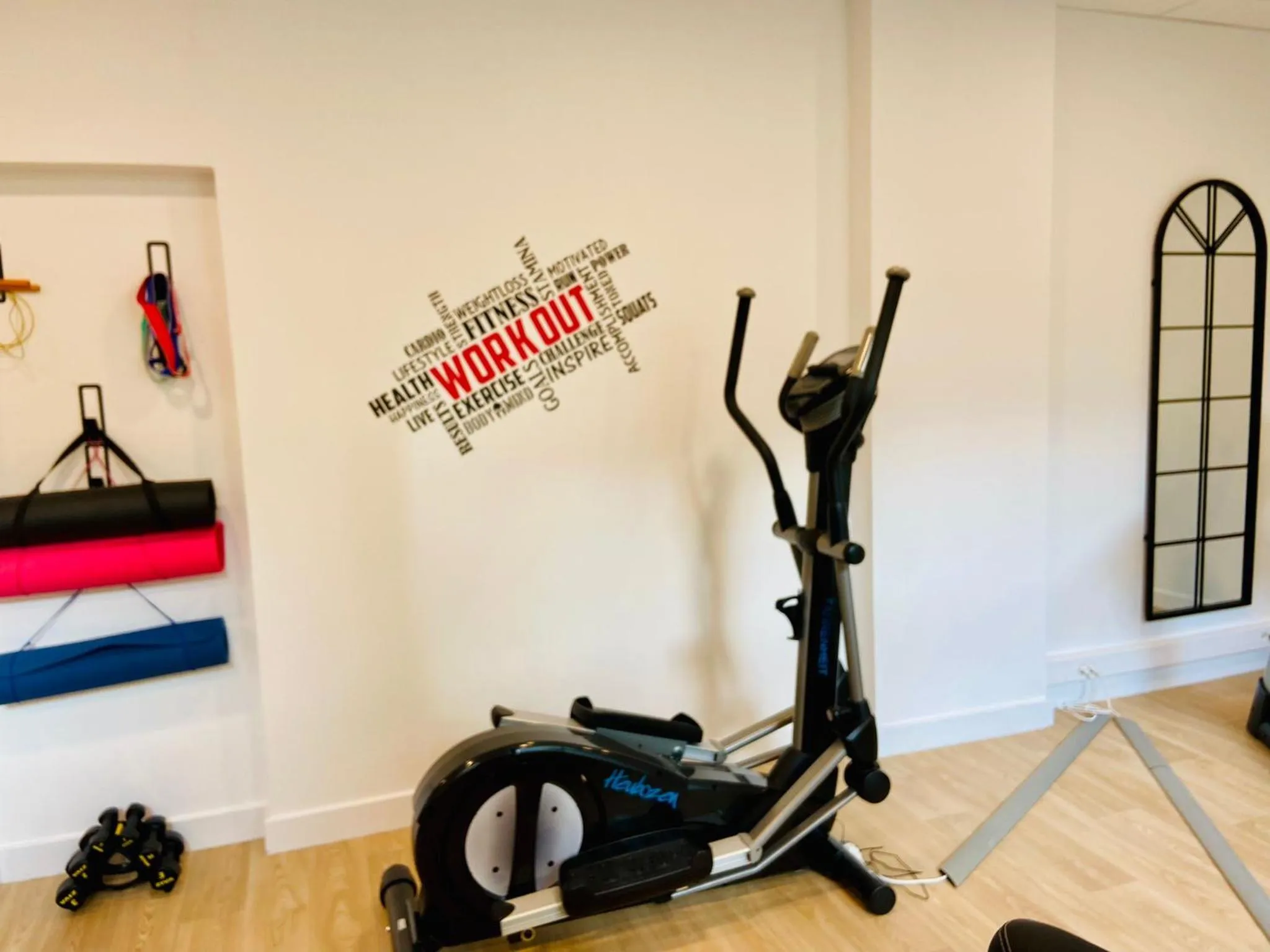 Fitness centre/facilities in Best Western Plus Le Havre Centre Gare